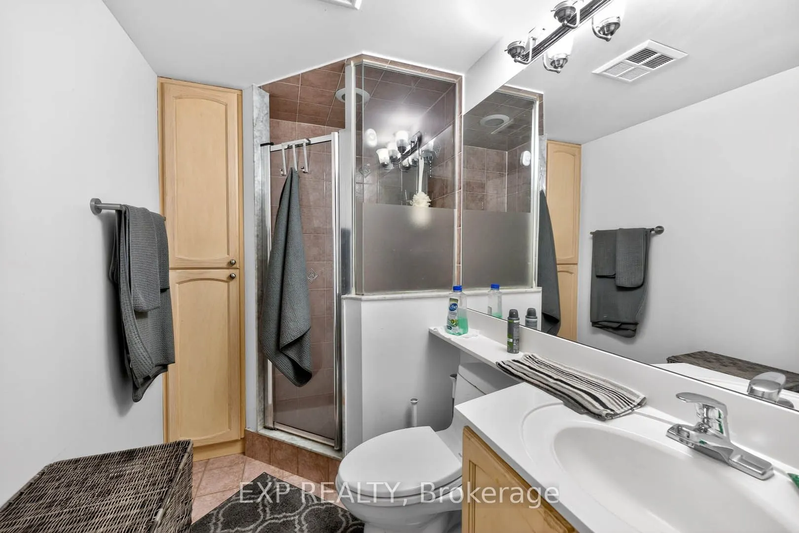 5 Northtown Way #1109
