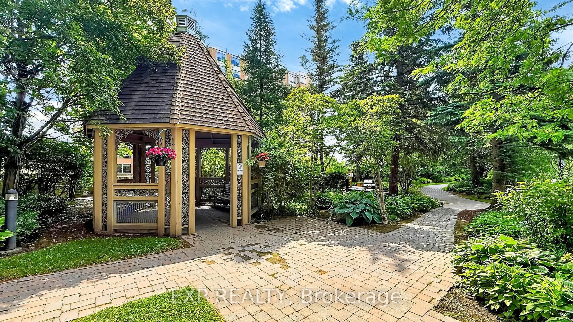5 Northtown Way #1109