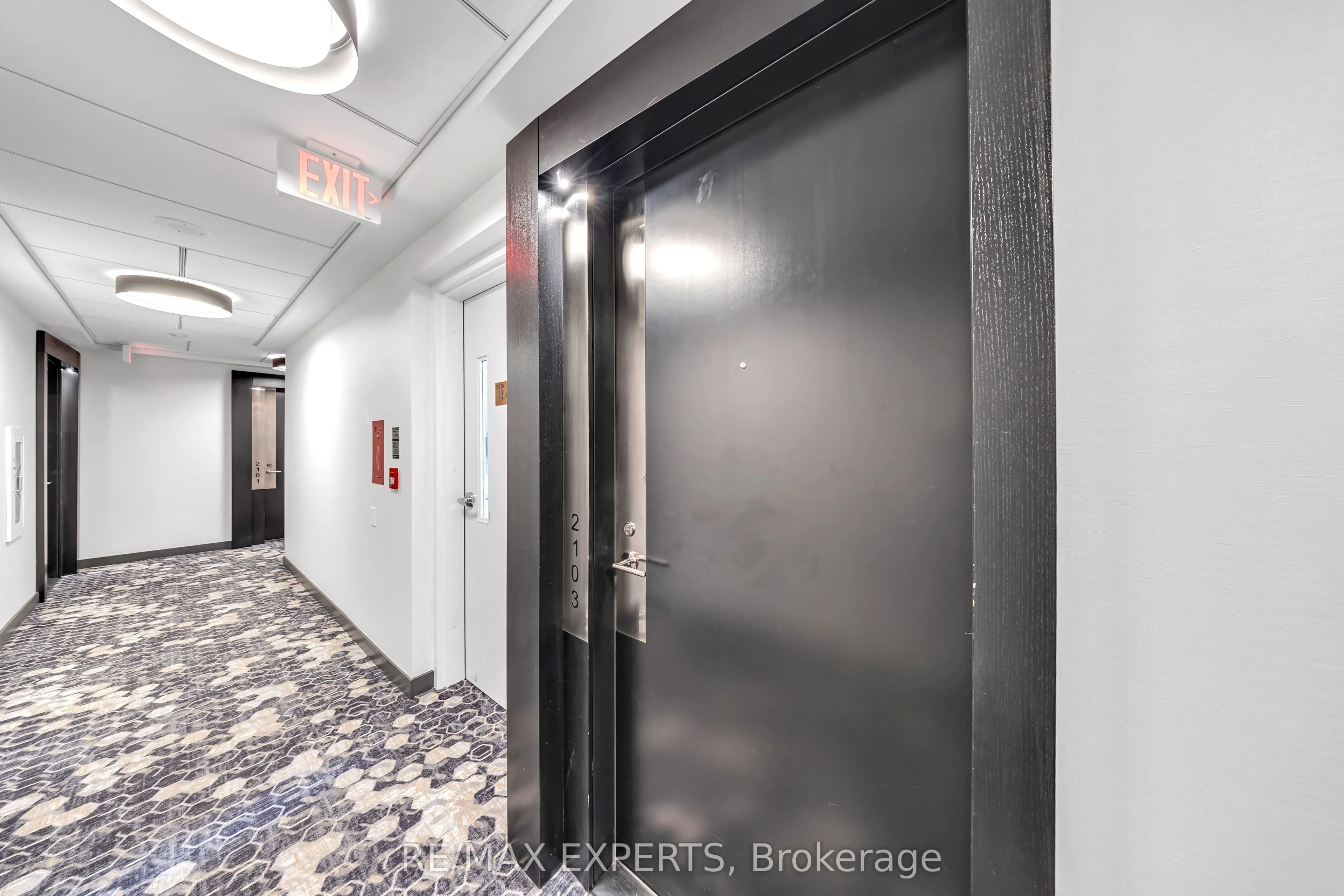 101 Erskine Avenue #2103