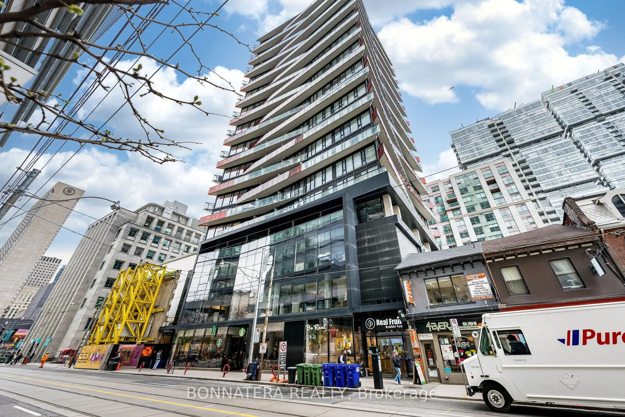 215 Queen Street W #1110
