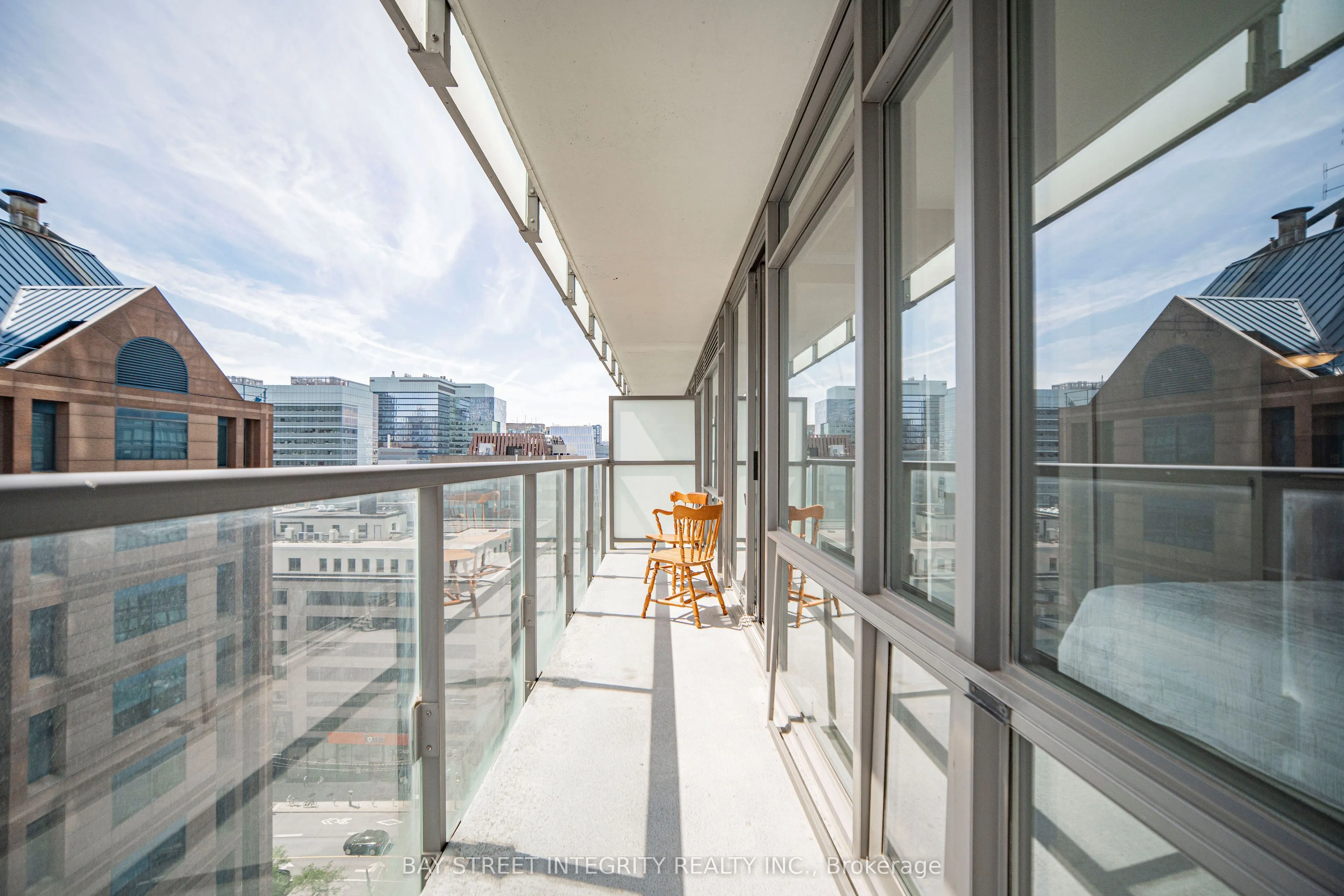 38 Grenville Street #1406