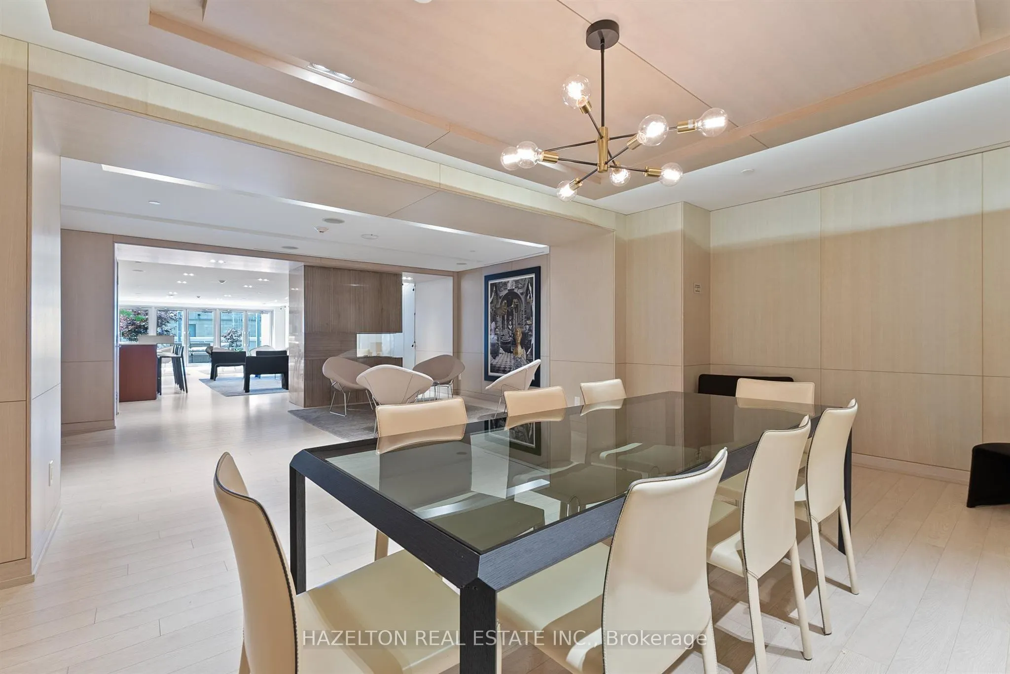 170 Avenue Road #206