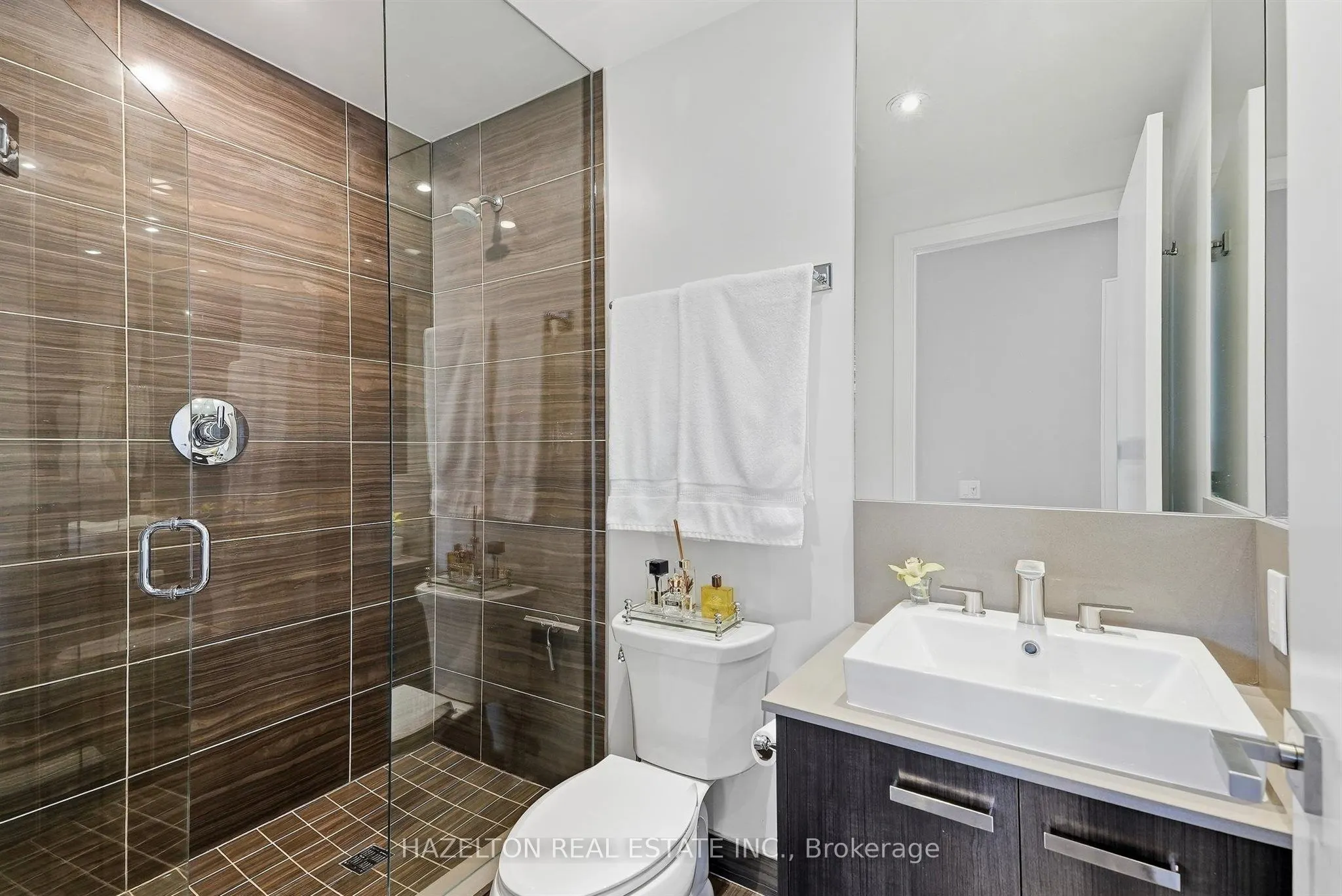 170 Avenue Road #206