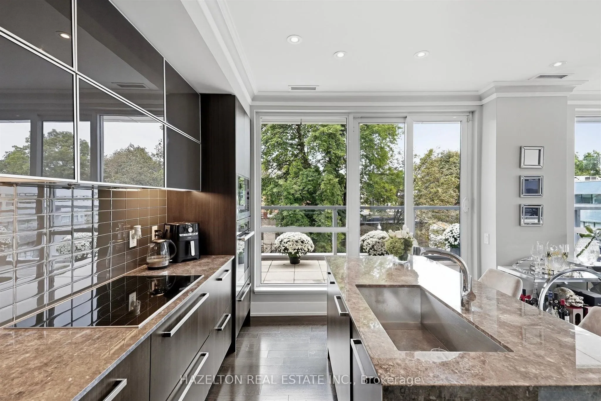 170 Avenue Road #206