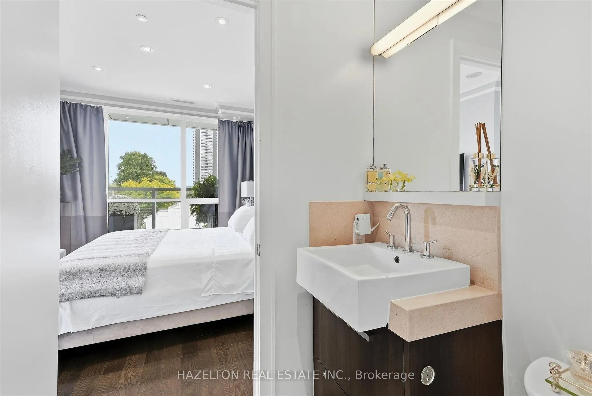 170 Avenue Road #206