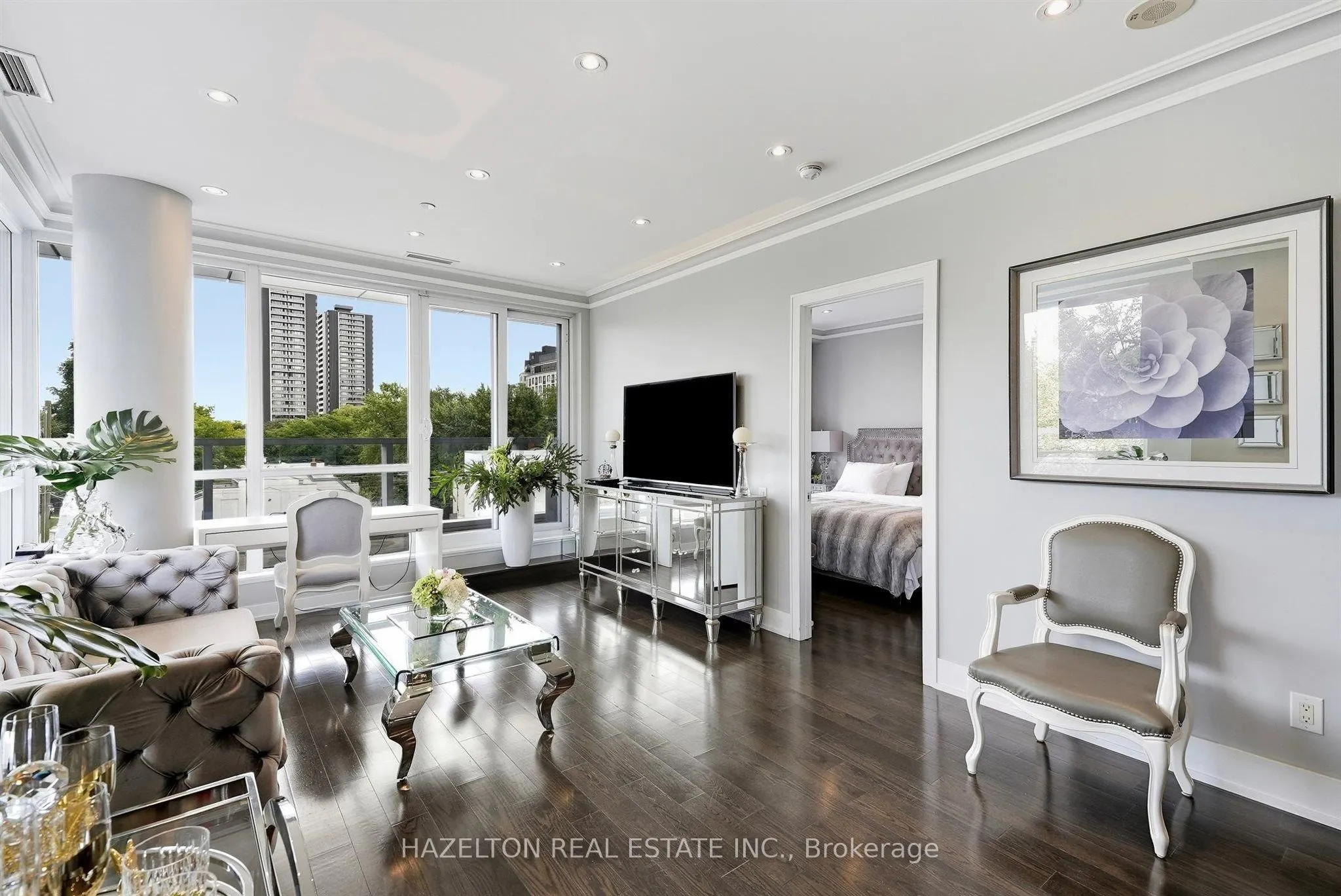 170 Avenue Road #206