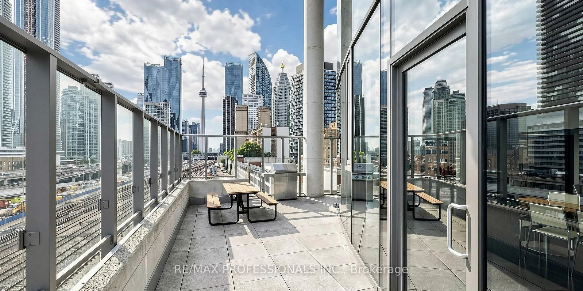3 Market Street #422