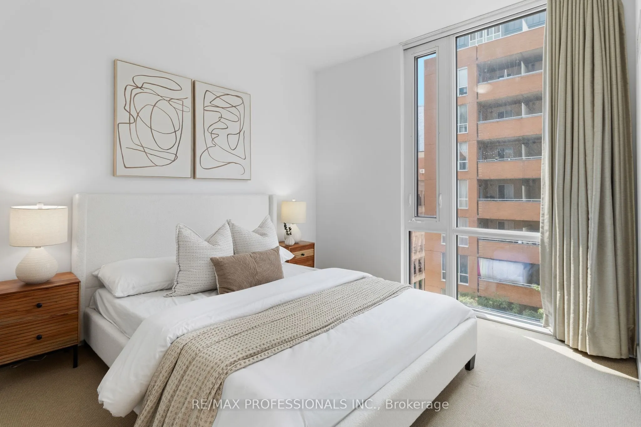 3 Market Street #422
