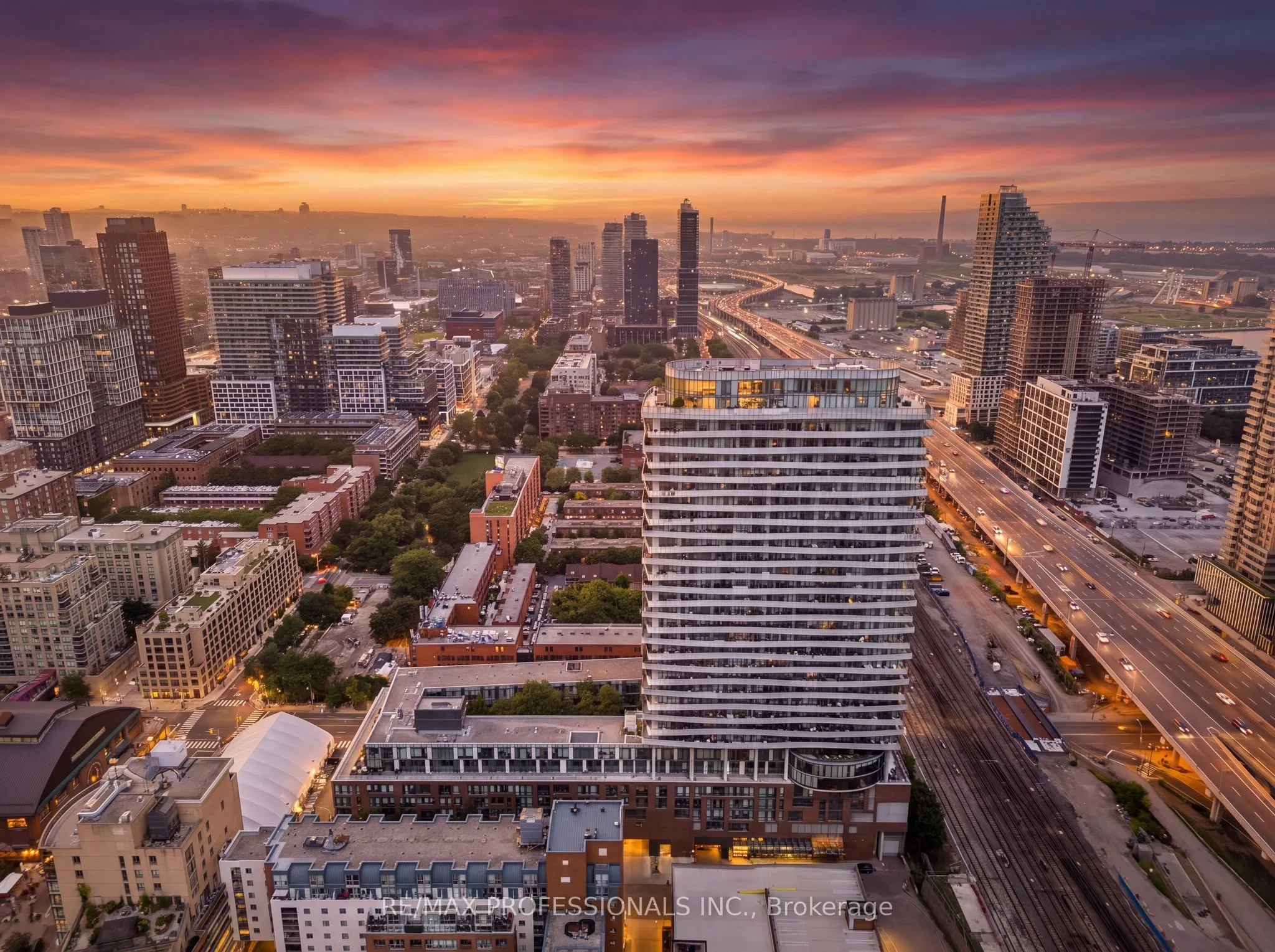 3 Market Street #422