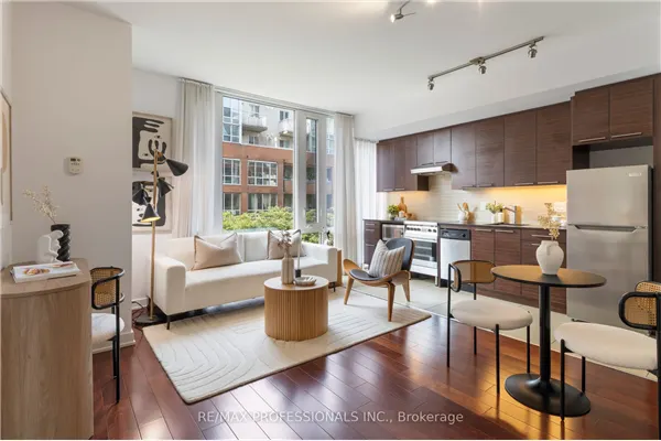 3 Market Street #422