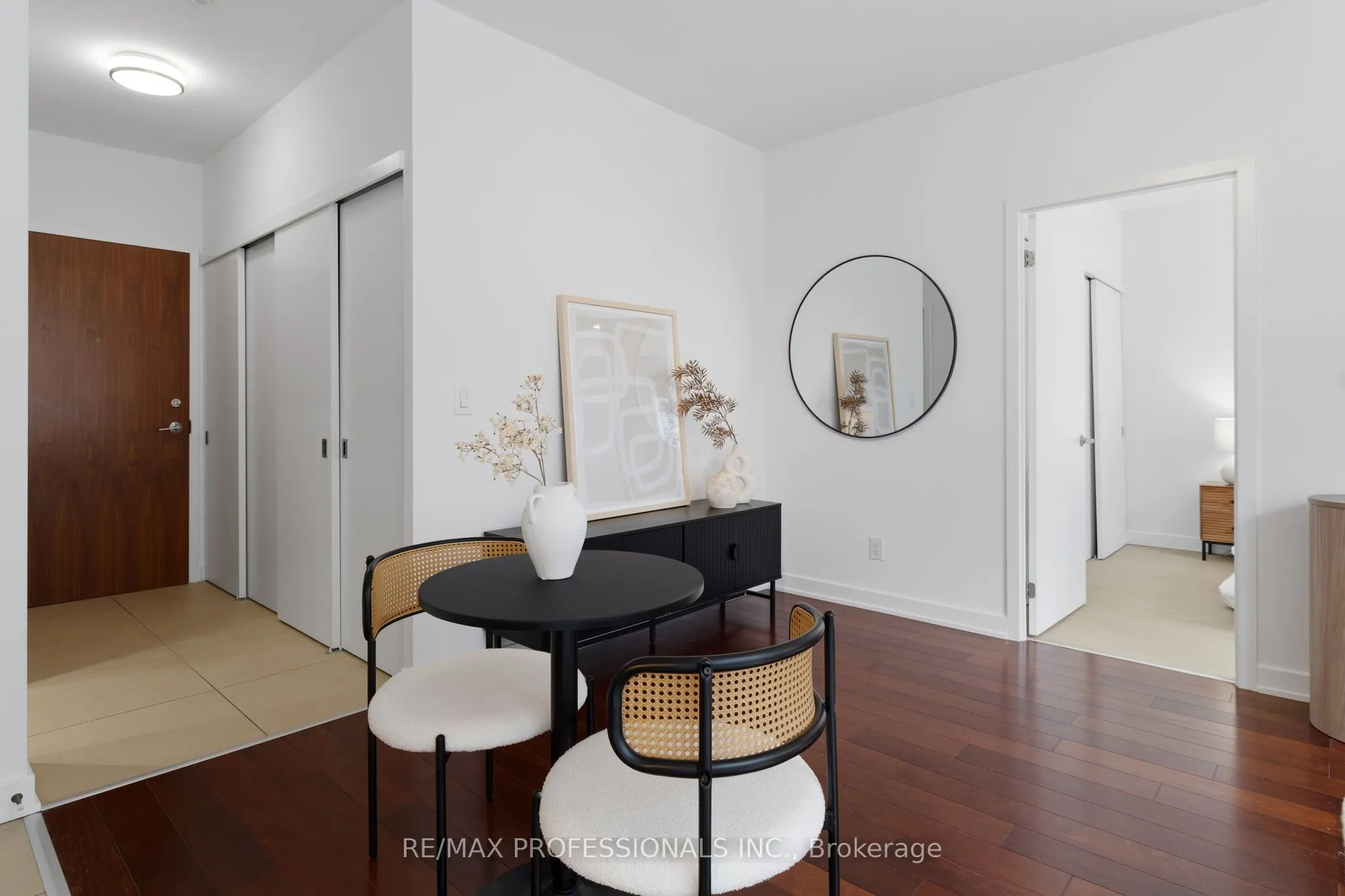 3 Market Street #422