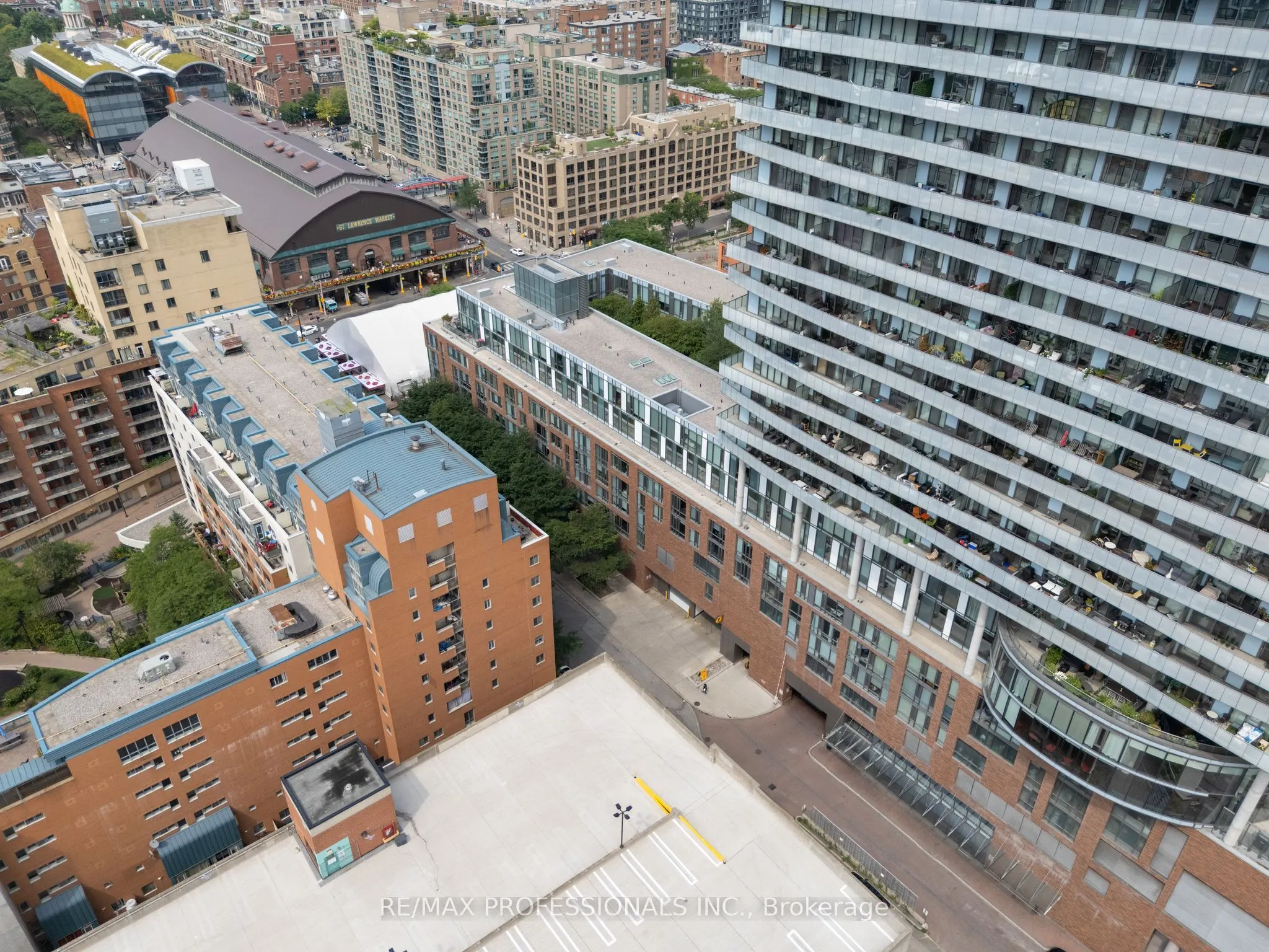 3 Market Street #422