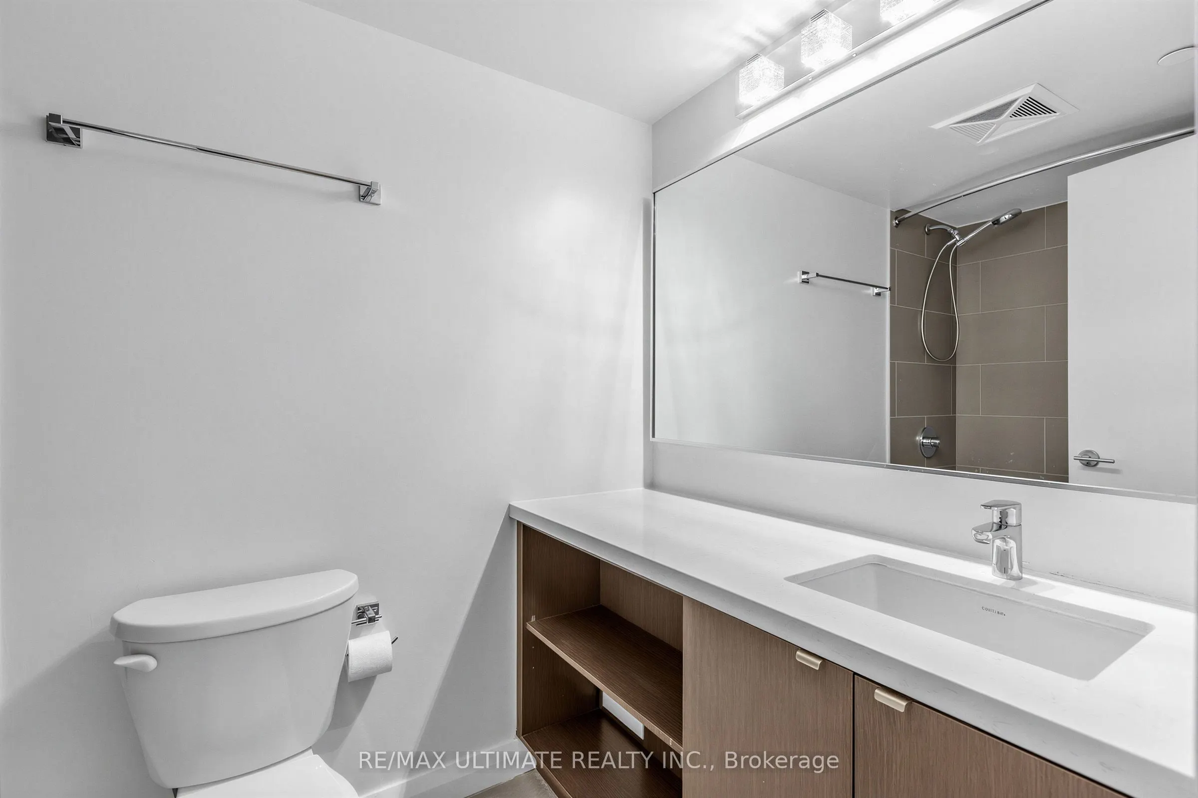 155 Yorkville Avenue #1607