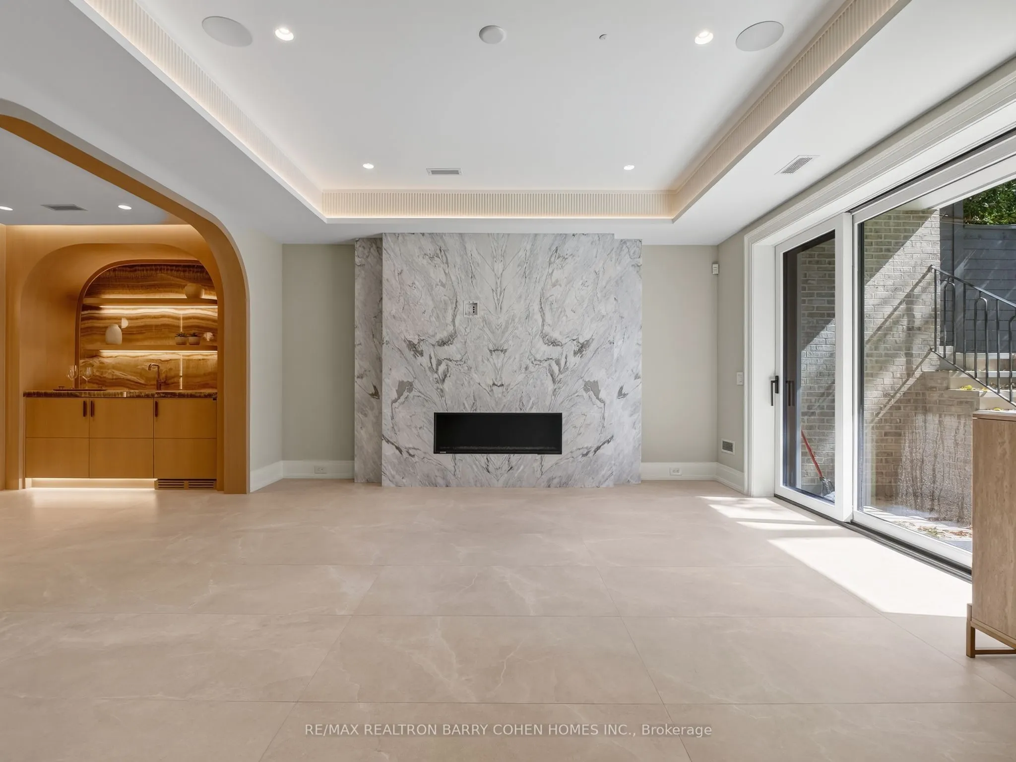 87 College View Avenue