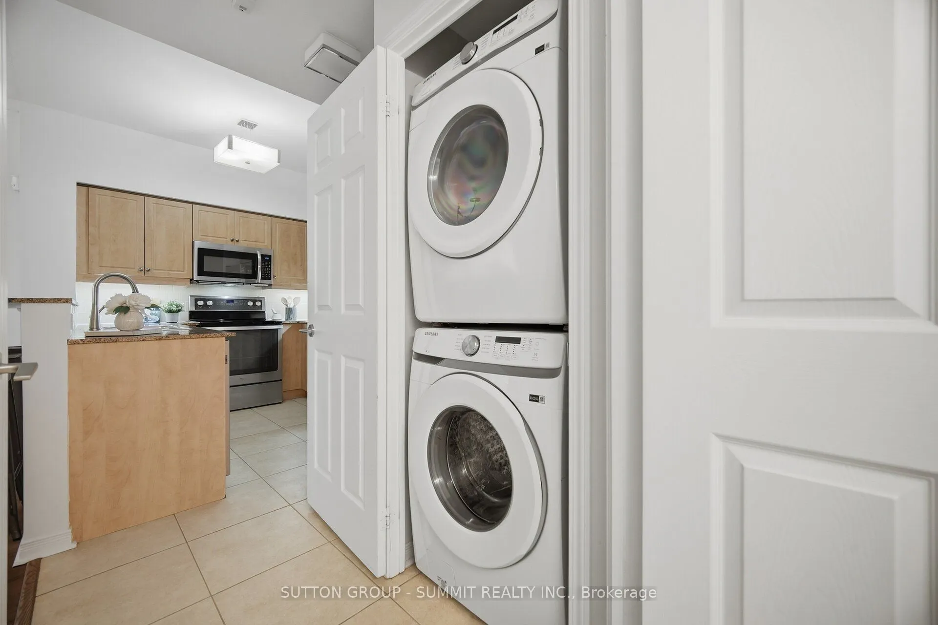 455 Rosewell Avenue #205