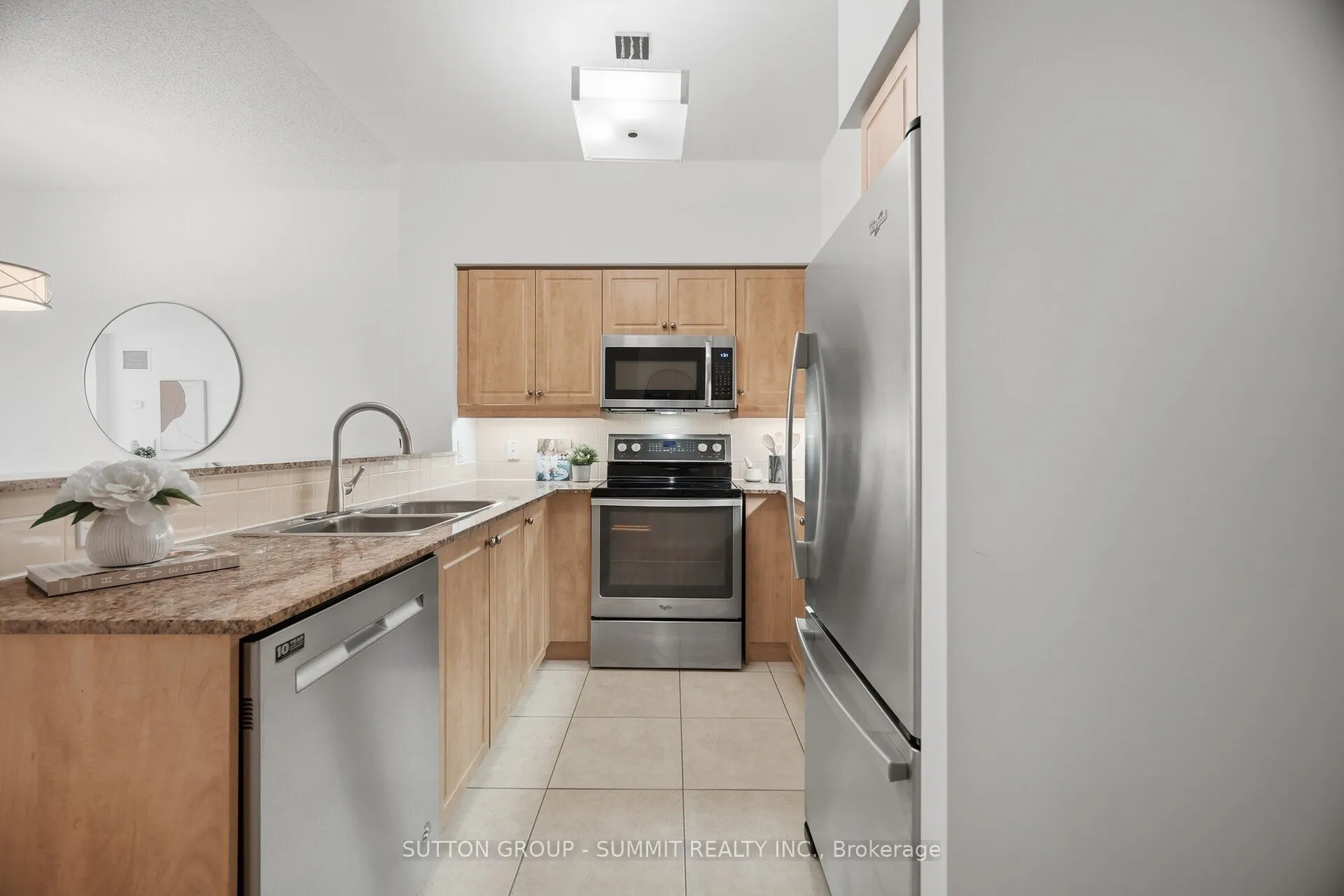 455 Rosewell Avenue #205