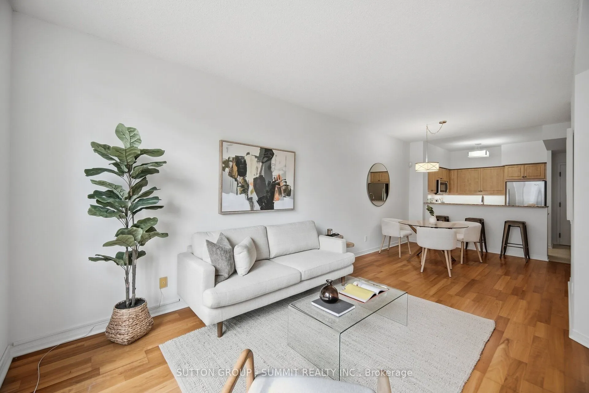 455 Rosewell Avenue #205