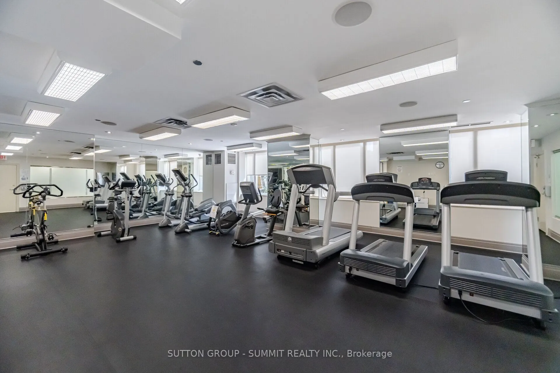 455 Rosewell Avenue #205