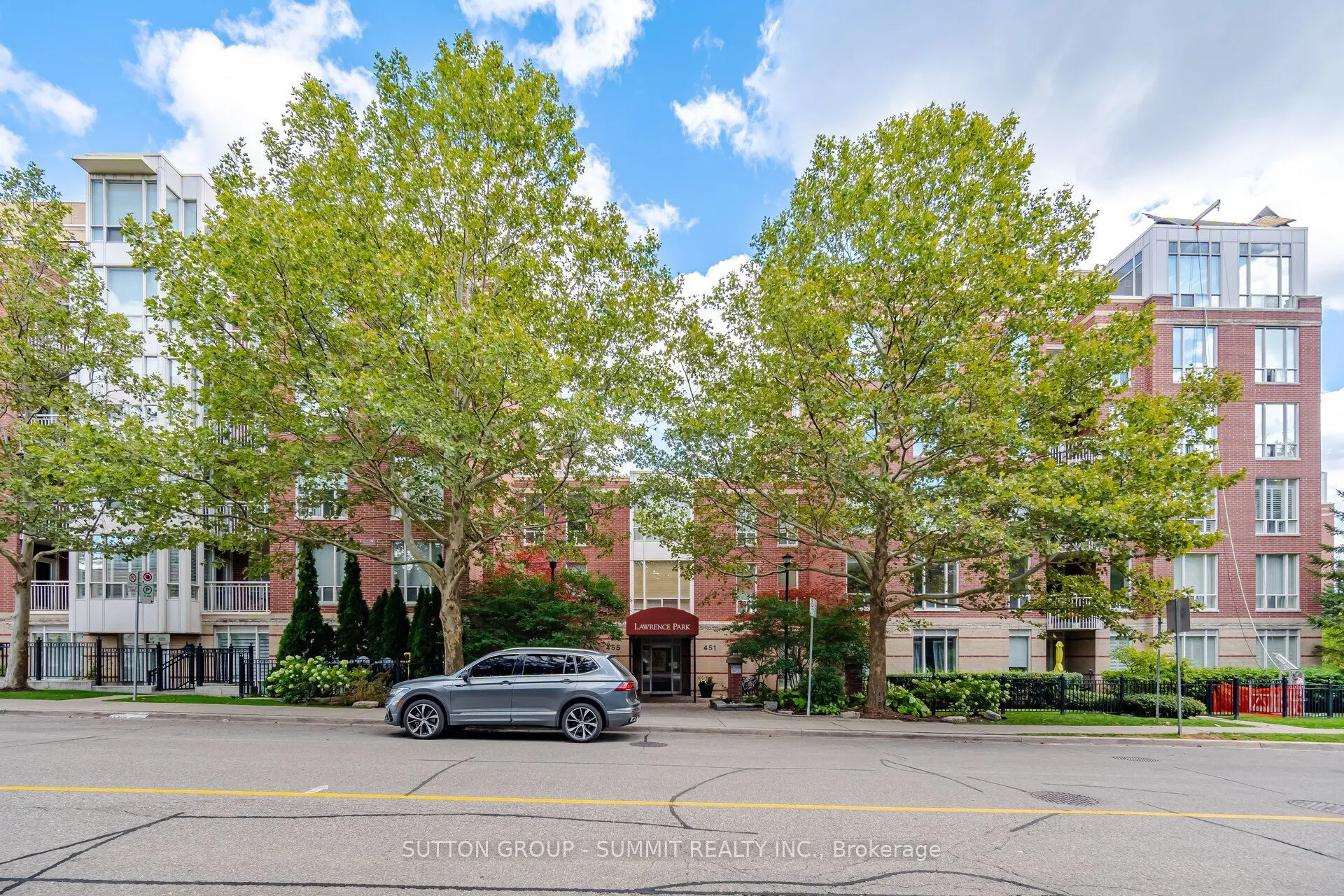 455 Rosewell Avenue #205