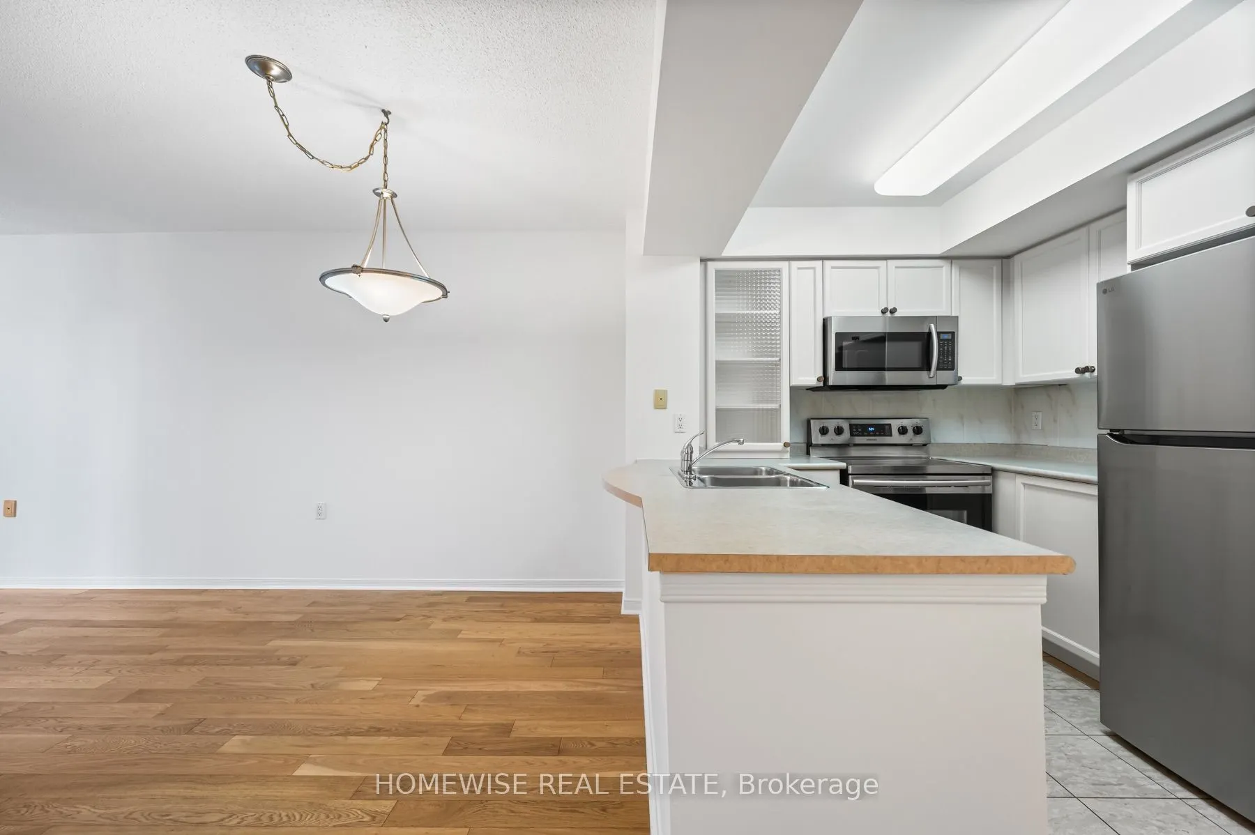 388 Bloor Street E #601