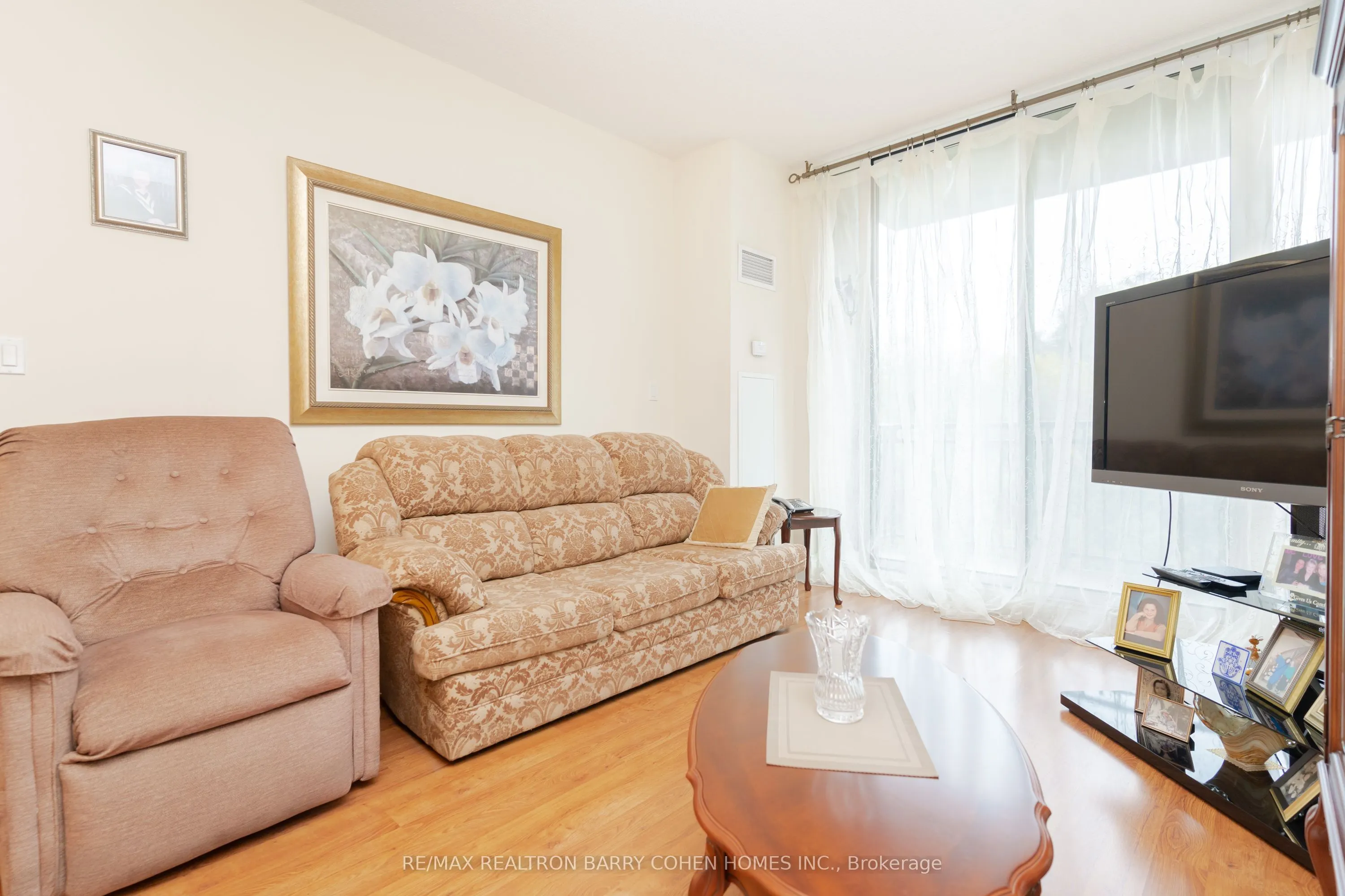 28 William Carson Crescent #815