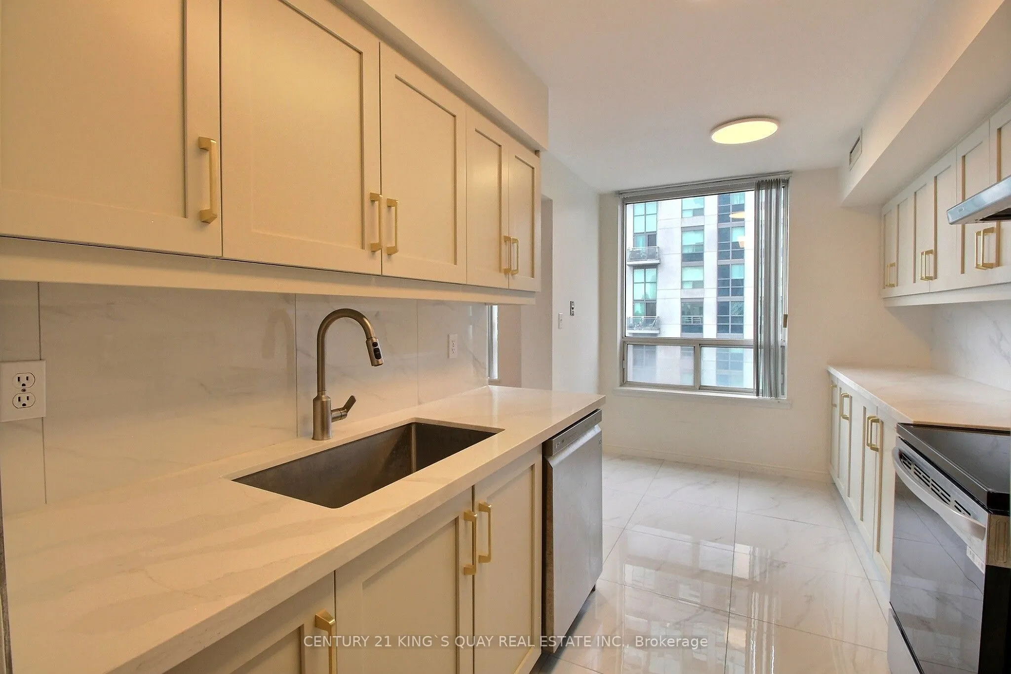 18 Hillcrest Avenue #1005