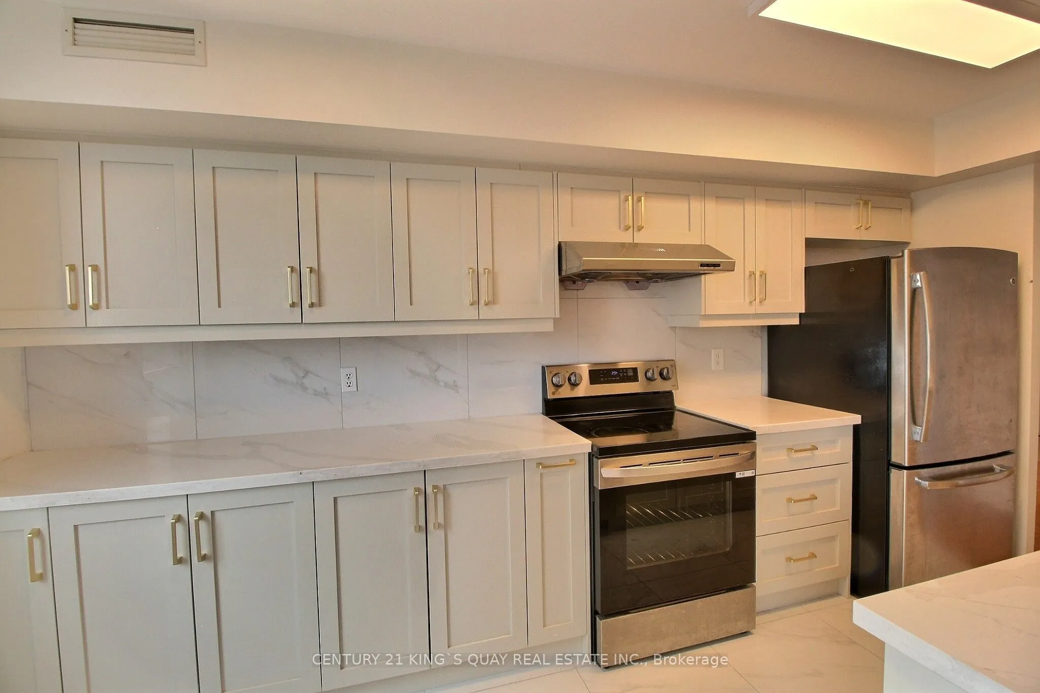 18 Hillcrest Avenue #1005