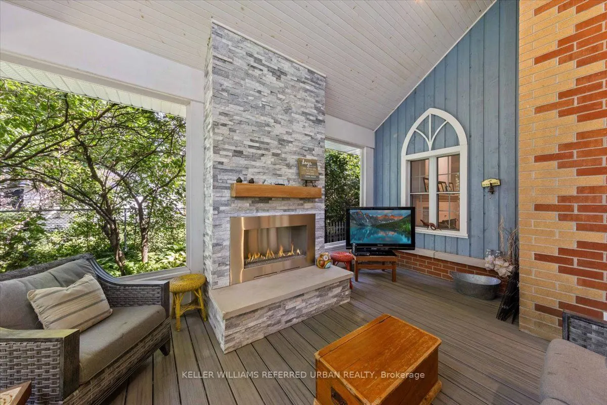 62 Wentworth Avenue
