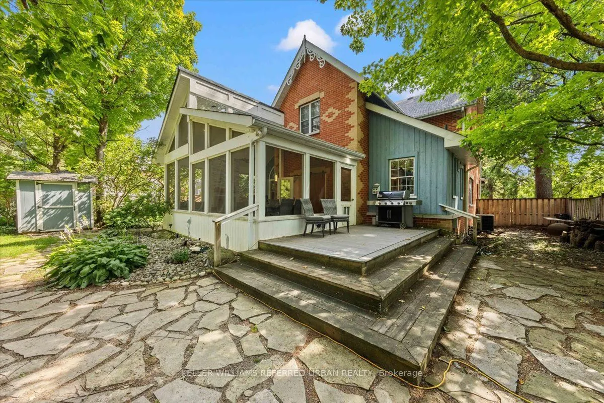 62 Wentworth Avenue