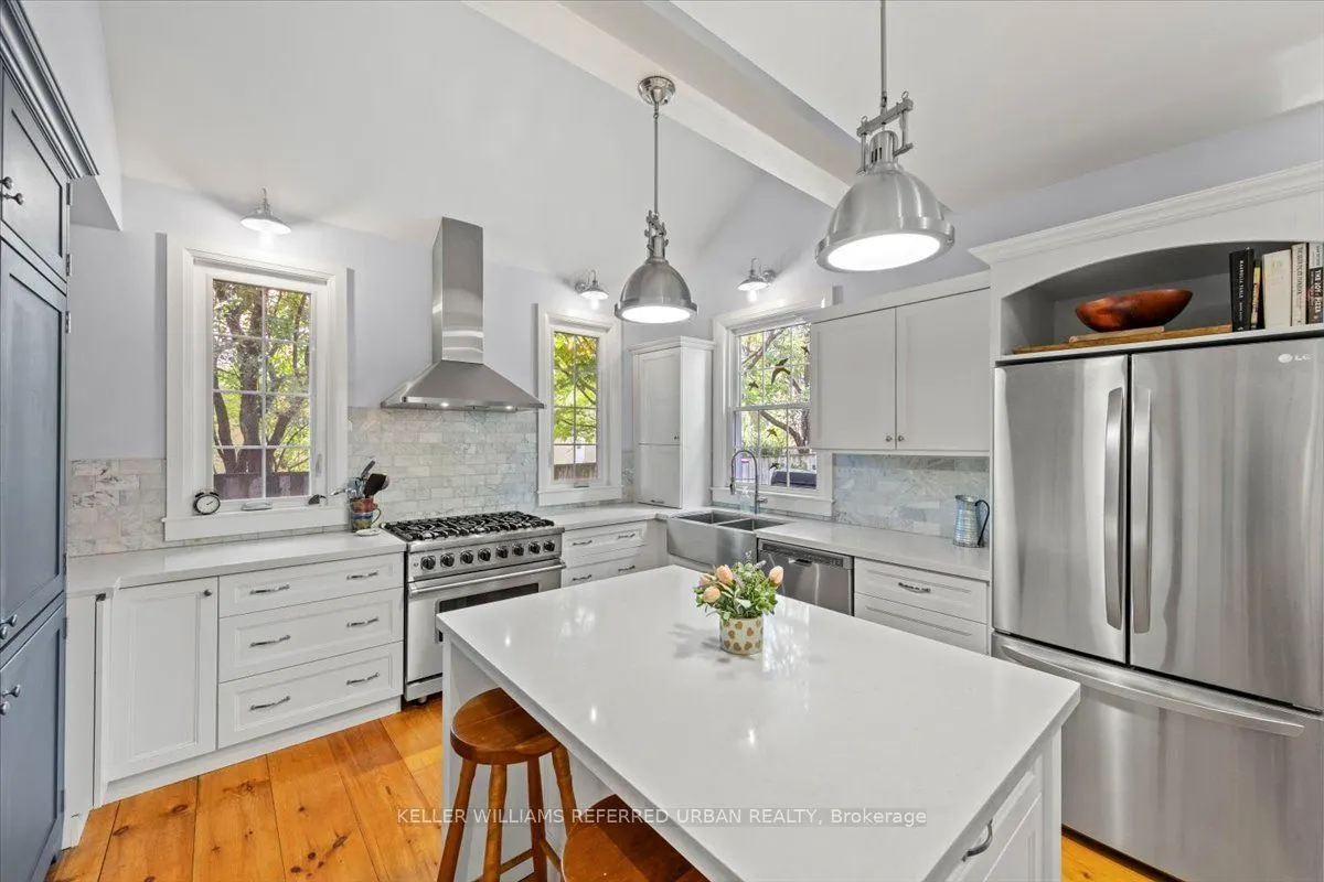 62 Wentworth Avenue