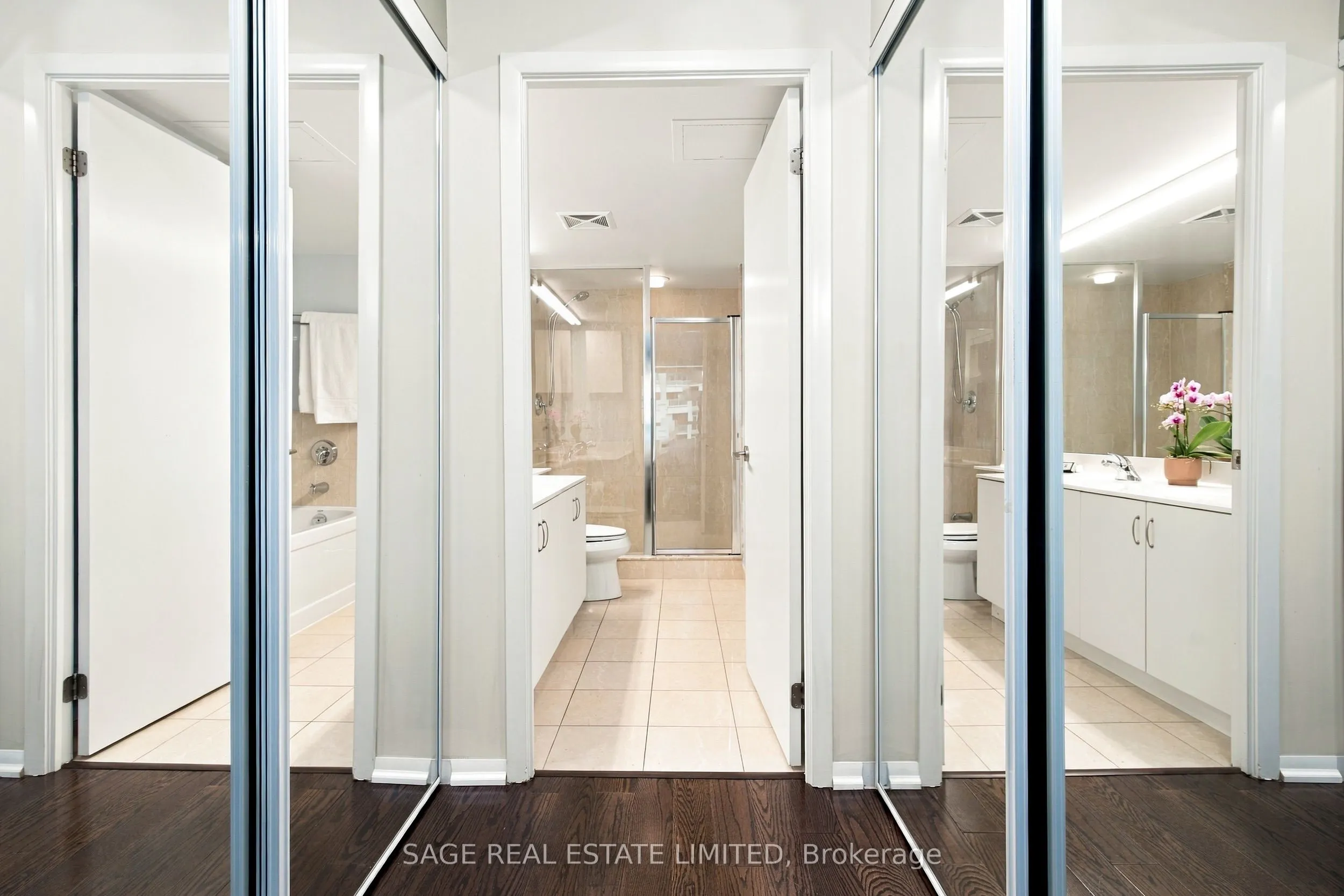 209 Fort York Boulevard #579