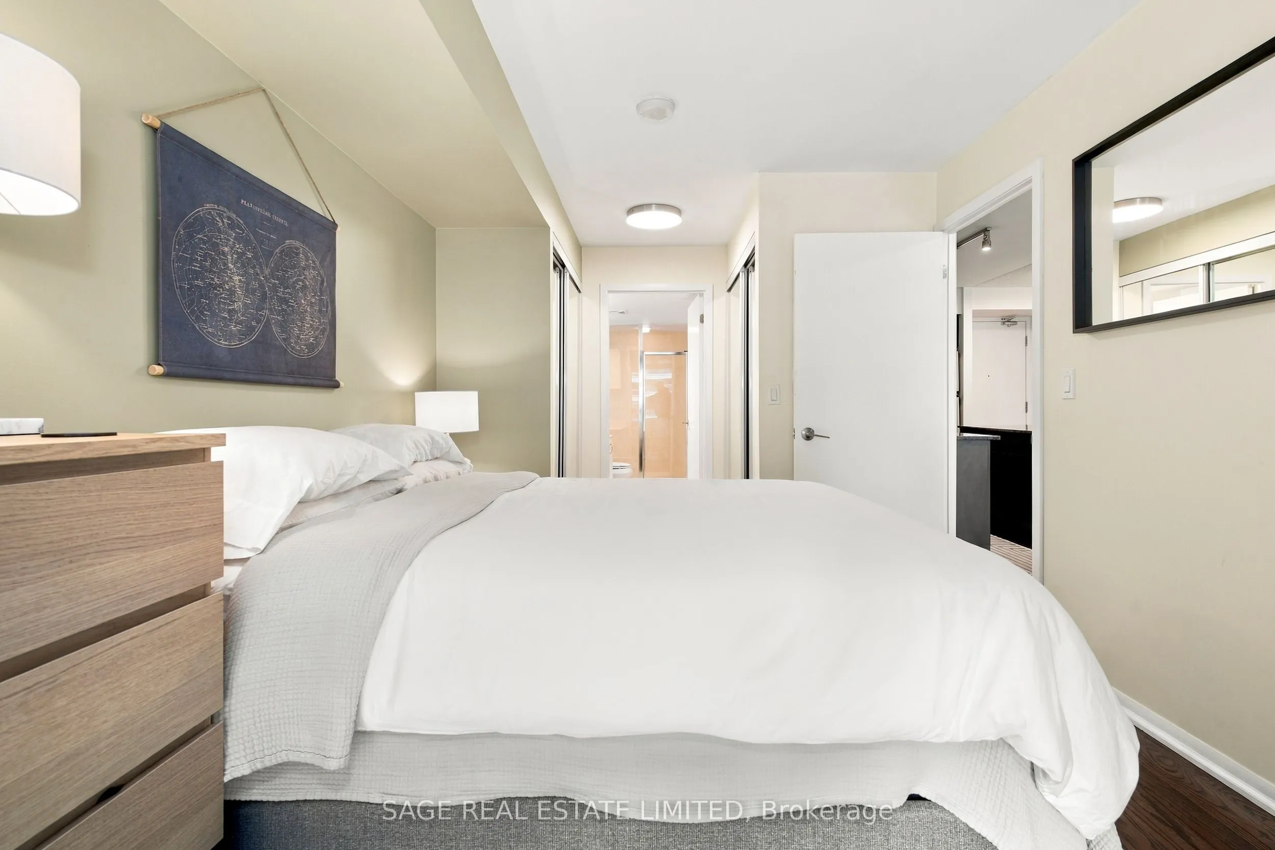 209 Fort York Boulevard #579