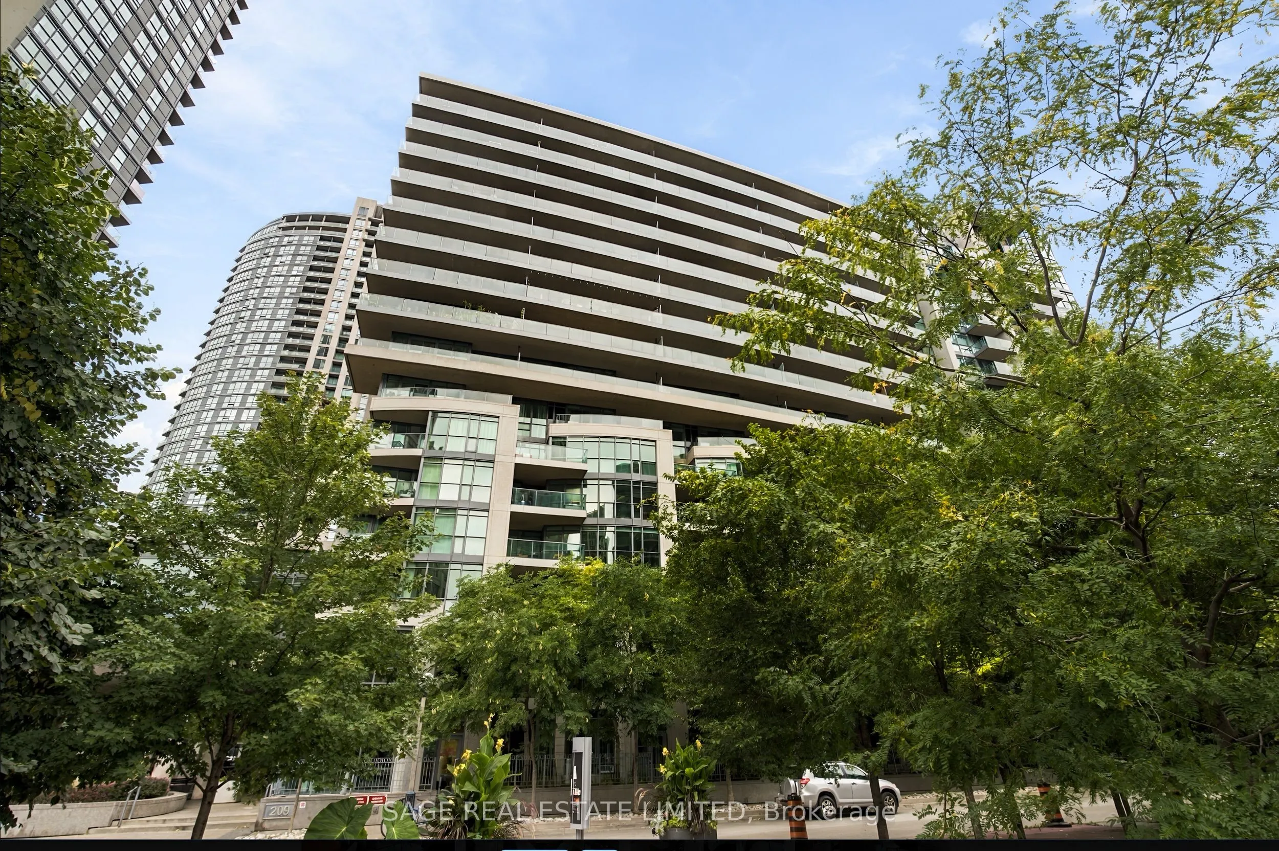 209 Fort York Boulevard #579