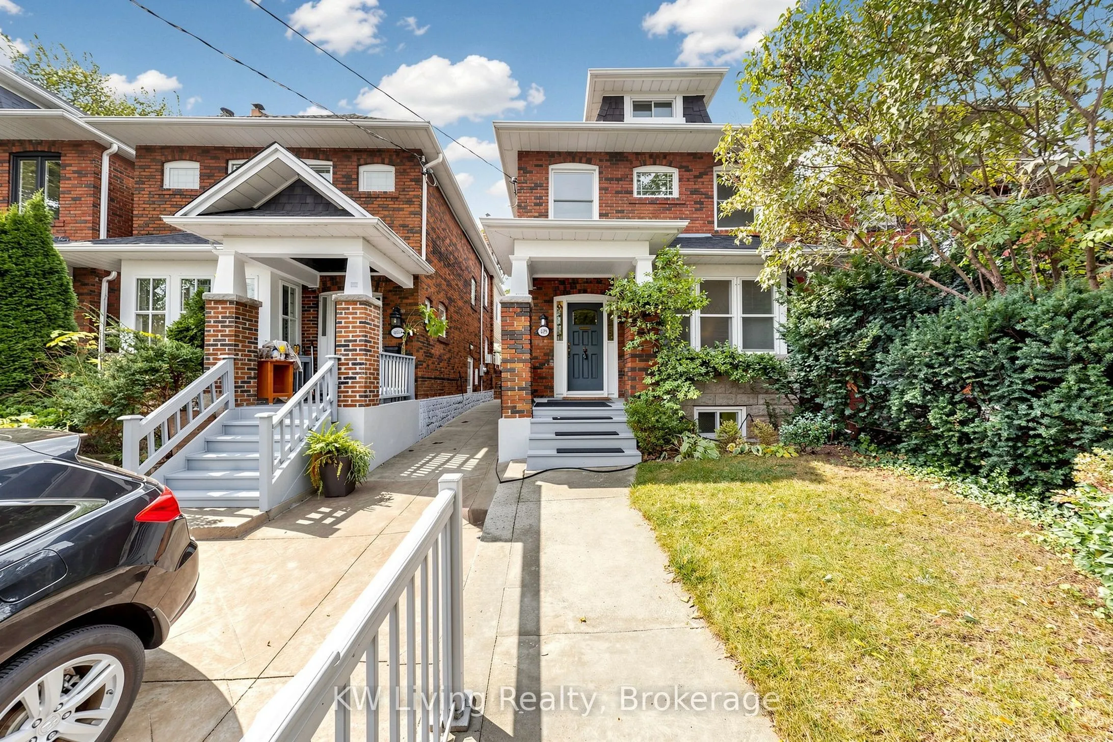 409 St Clements Avenue