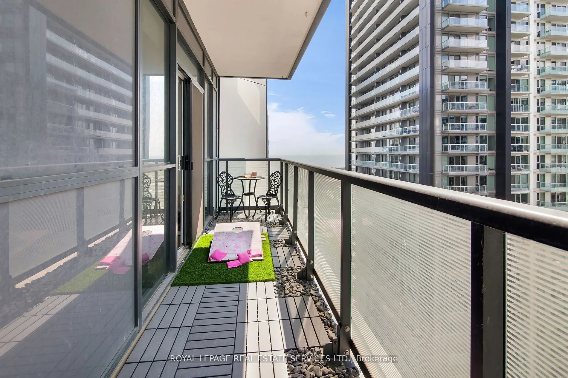 50 Ordnance Street #2302