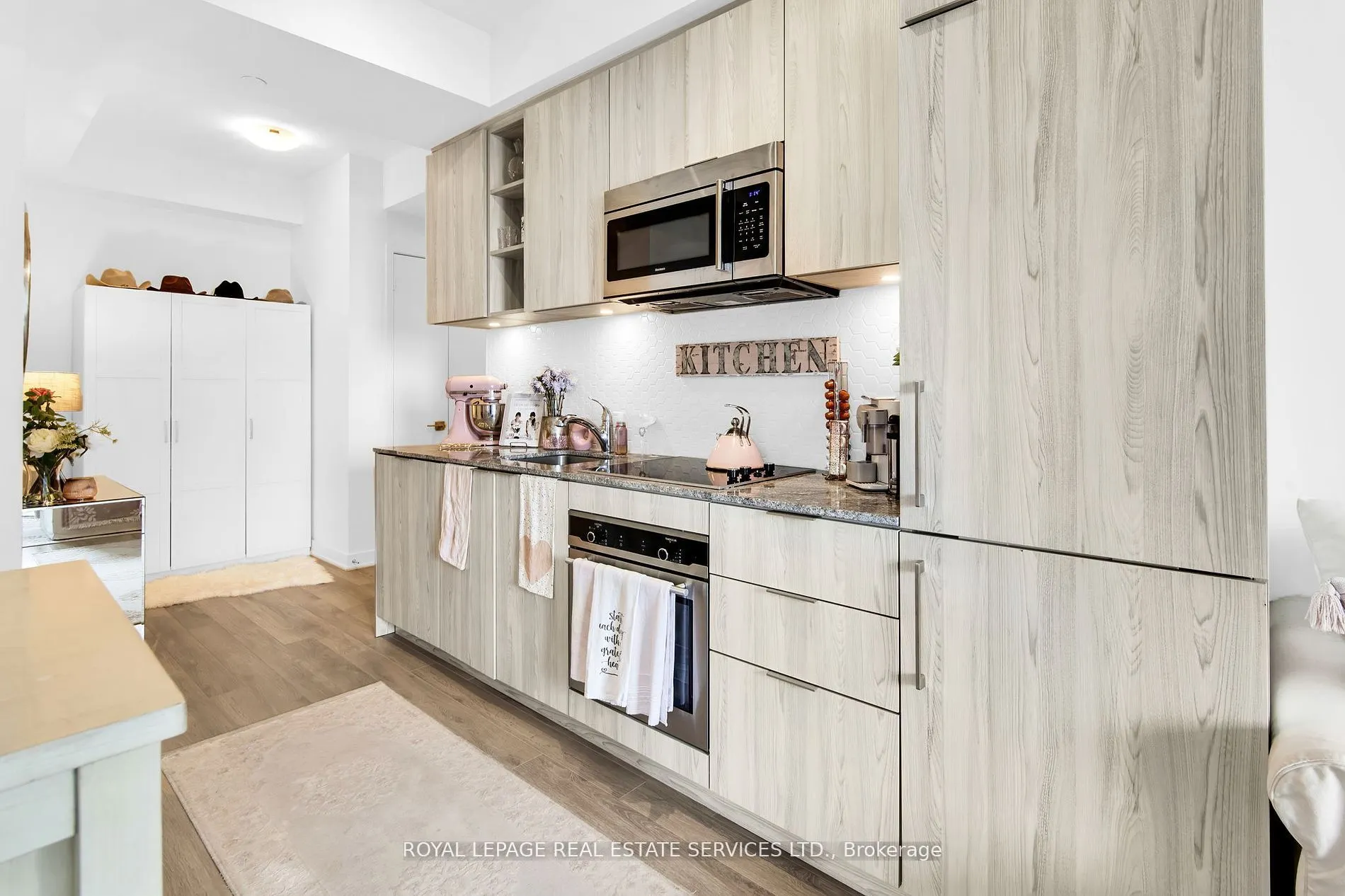 50 Ordnance Street #2302