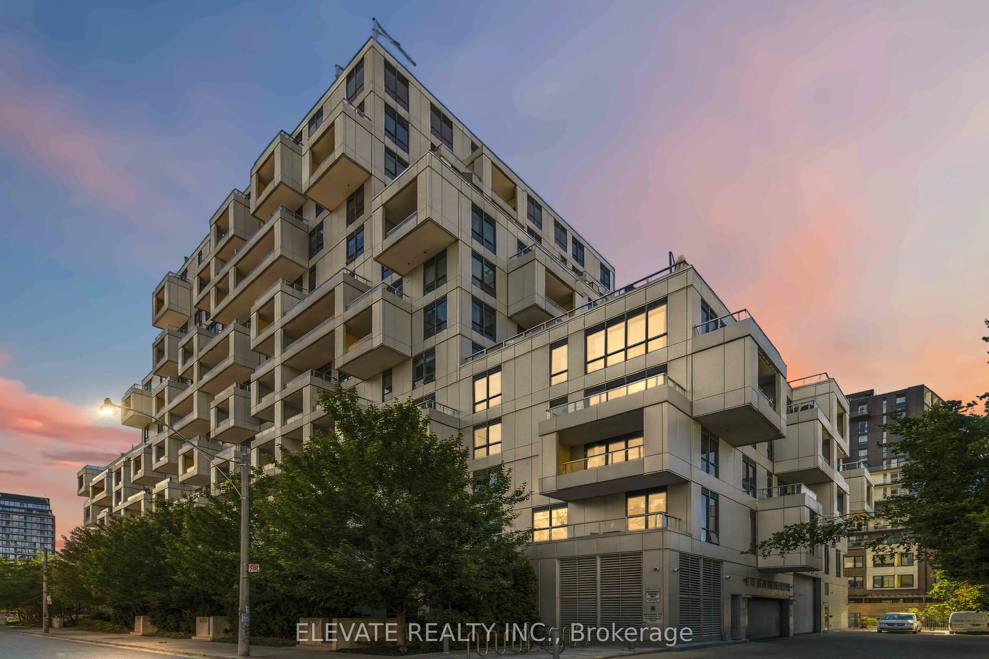 38 Cameron Street #828