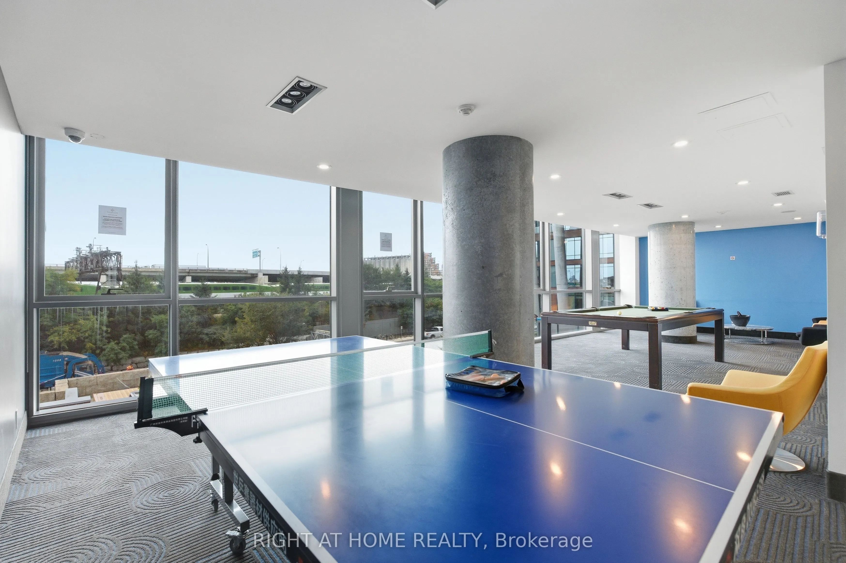 390 Cherry Street #1708