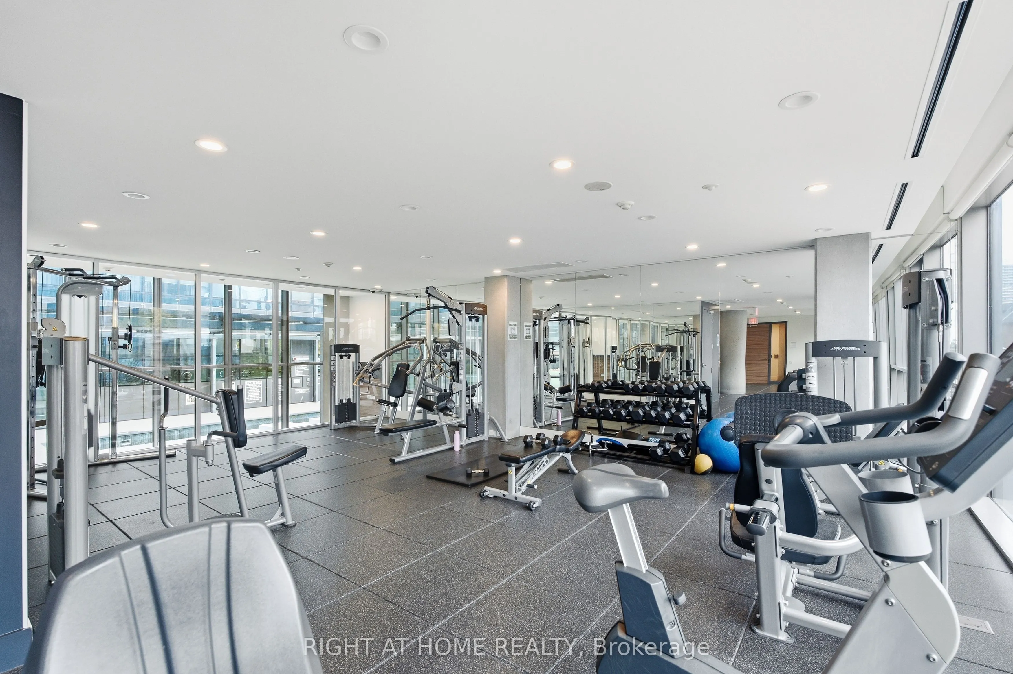 390 Cherry Street #1708