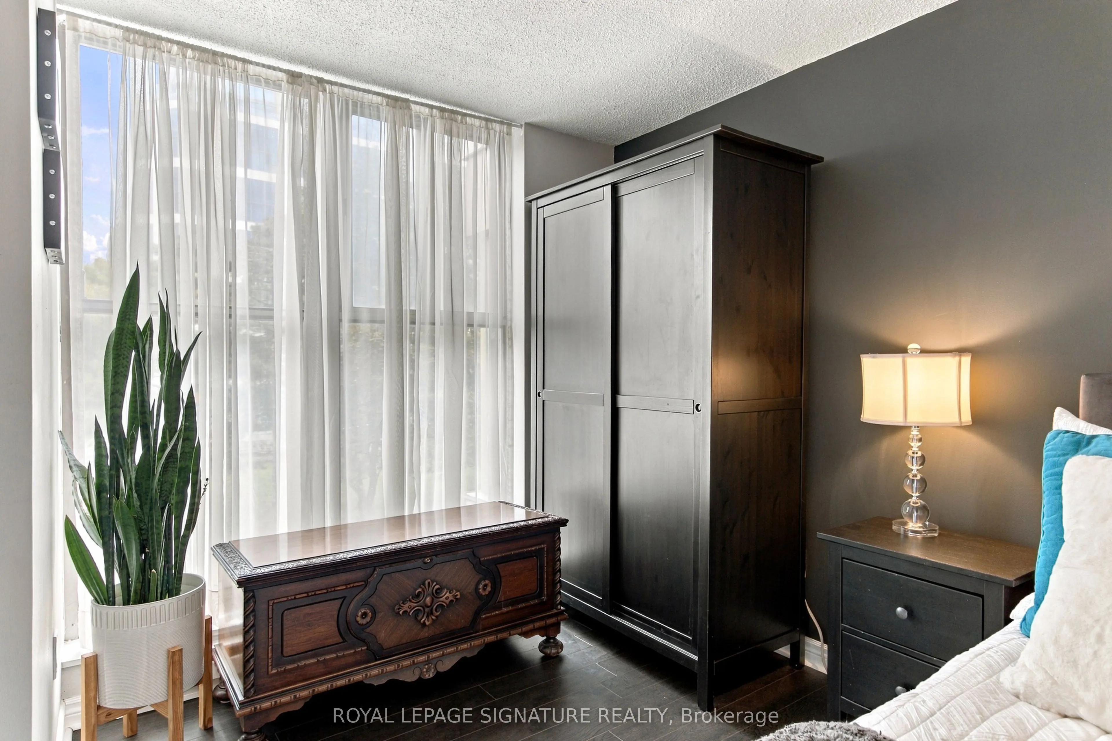 65 Scadding Avenue #301