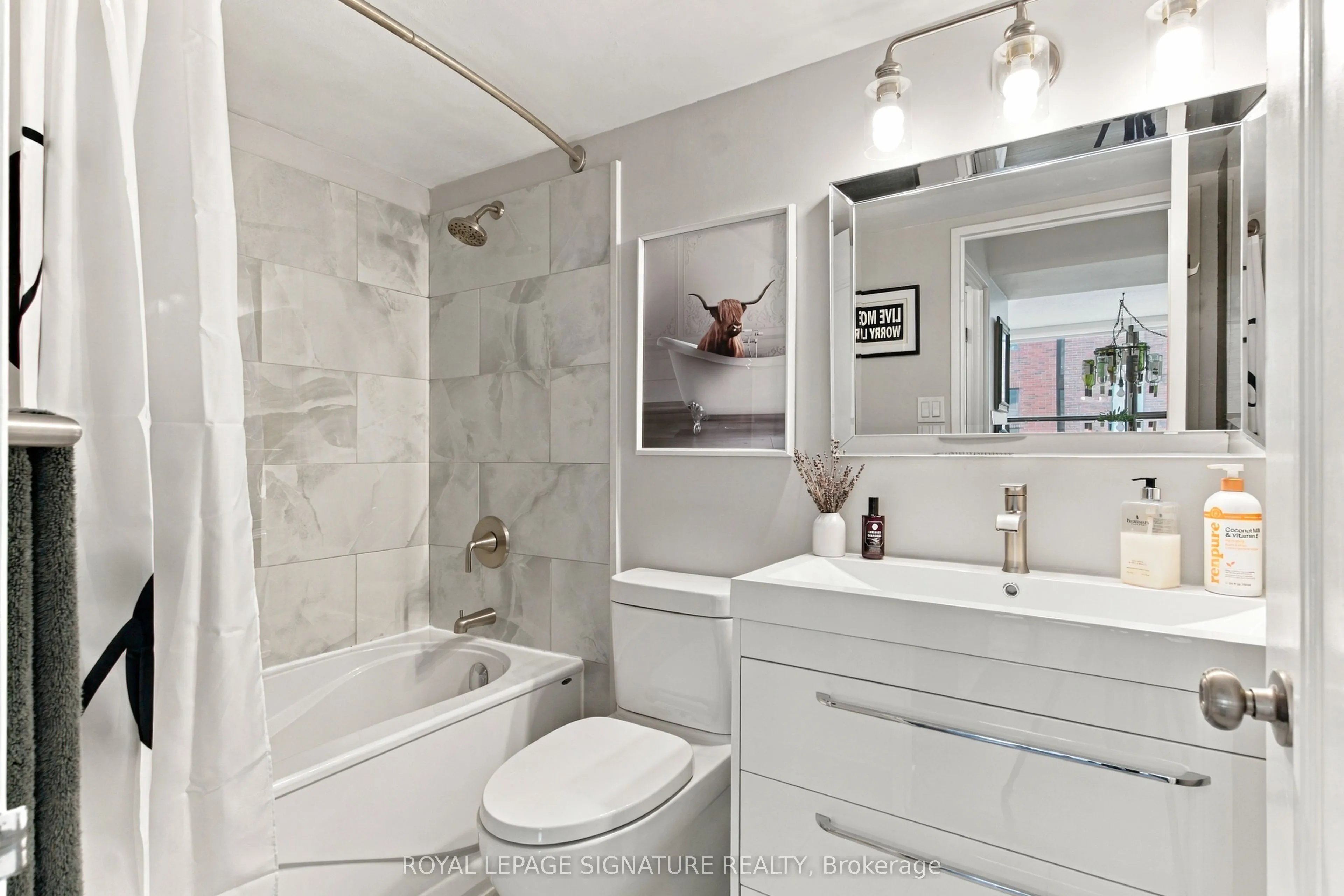 65 Scadding Avenue #301