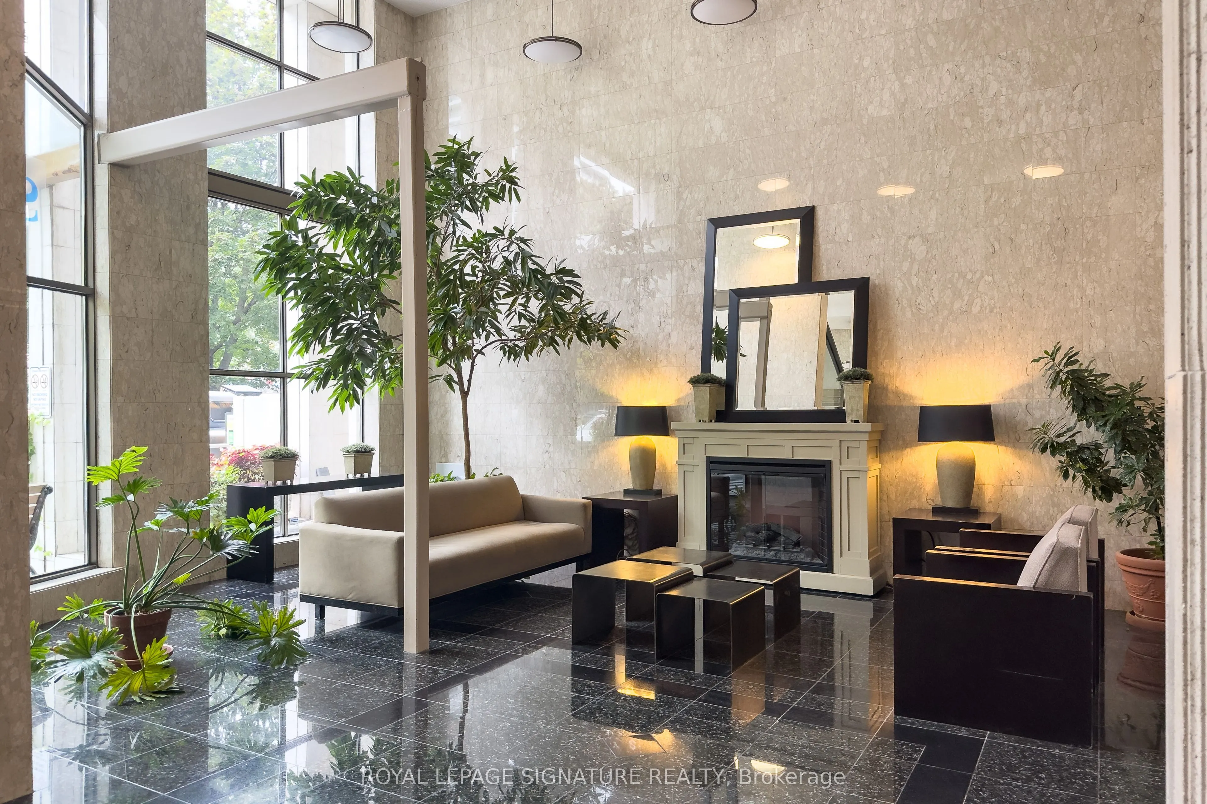 65 Scadding Avenue #301