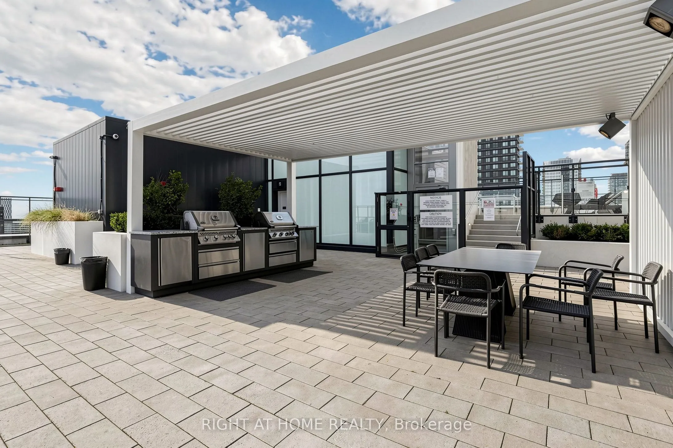 5 Defries Street #2502