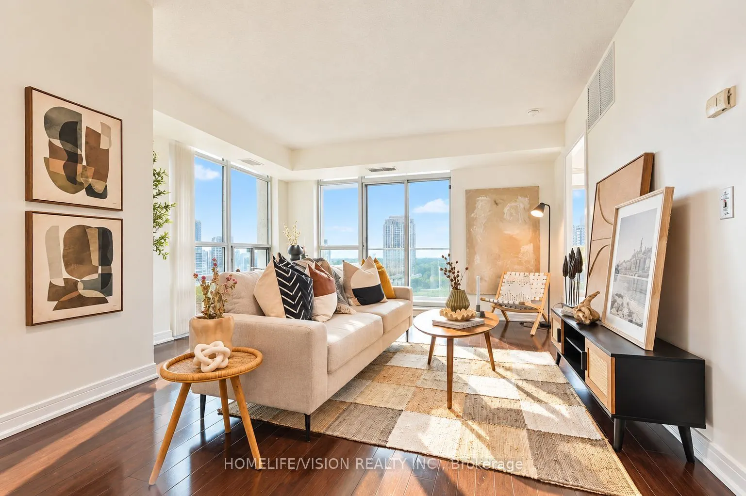 31 Bales Avenue #1801