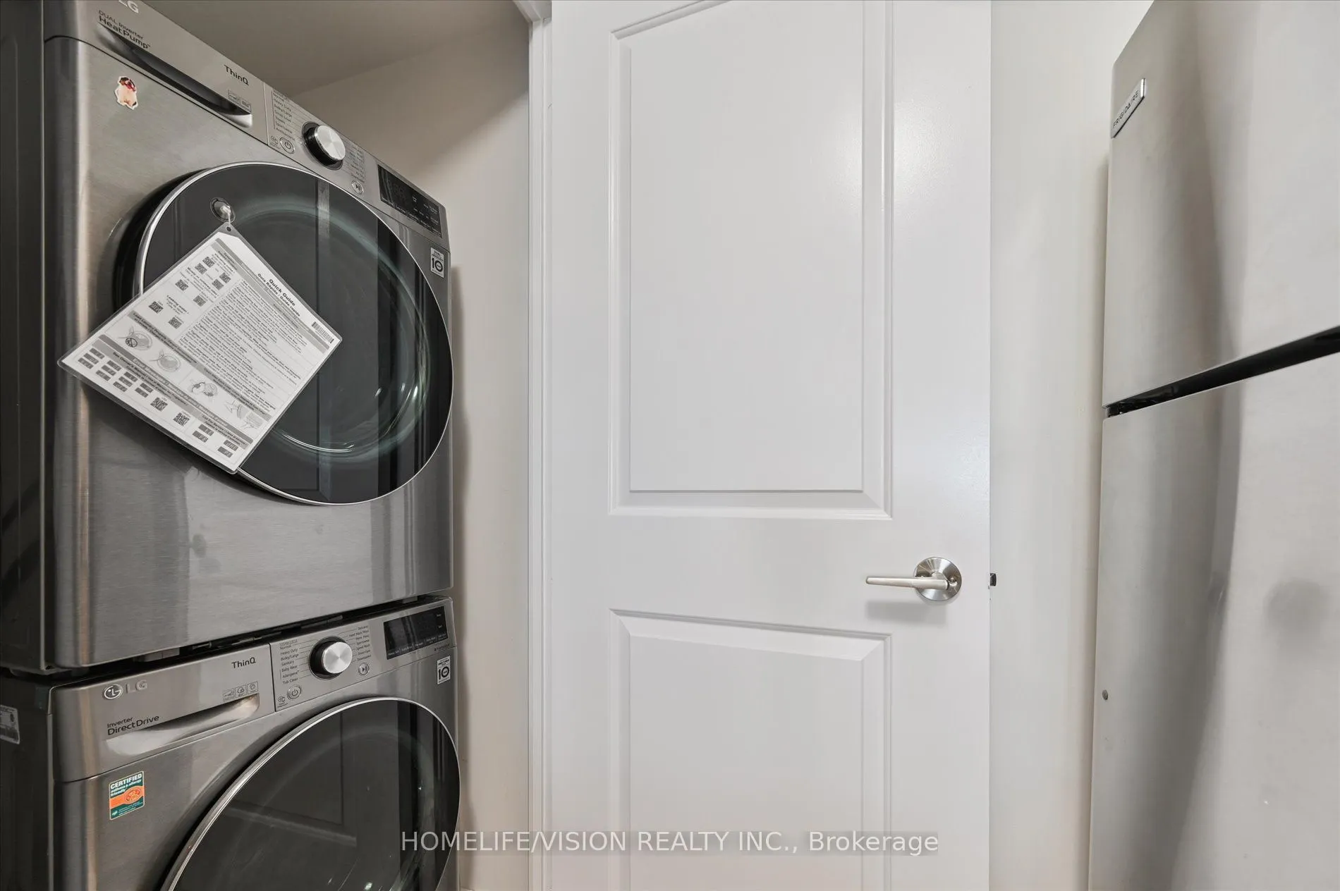 31 Bales Avenue #1801