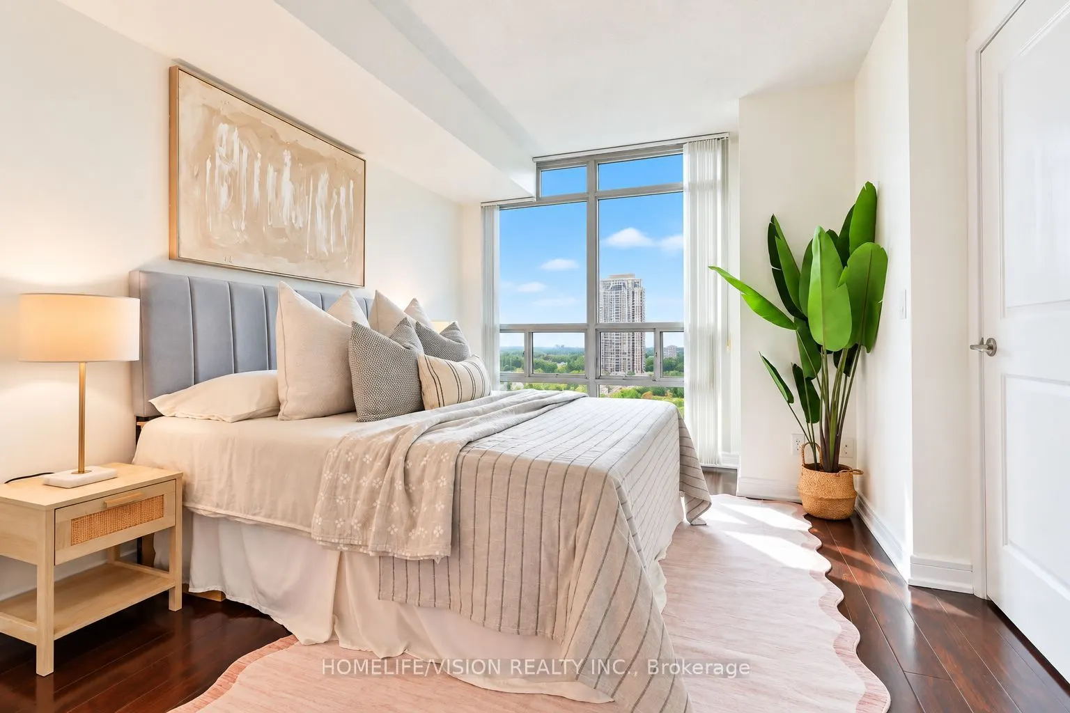 31 Bales Avenue #1801