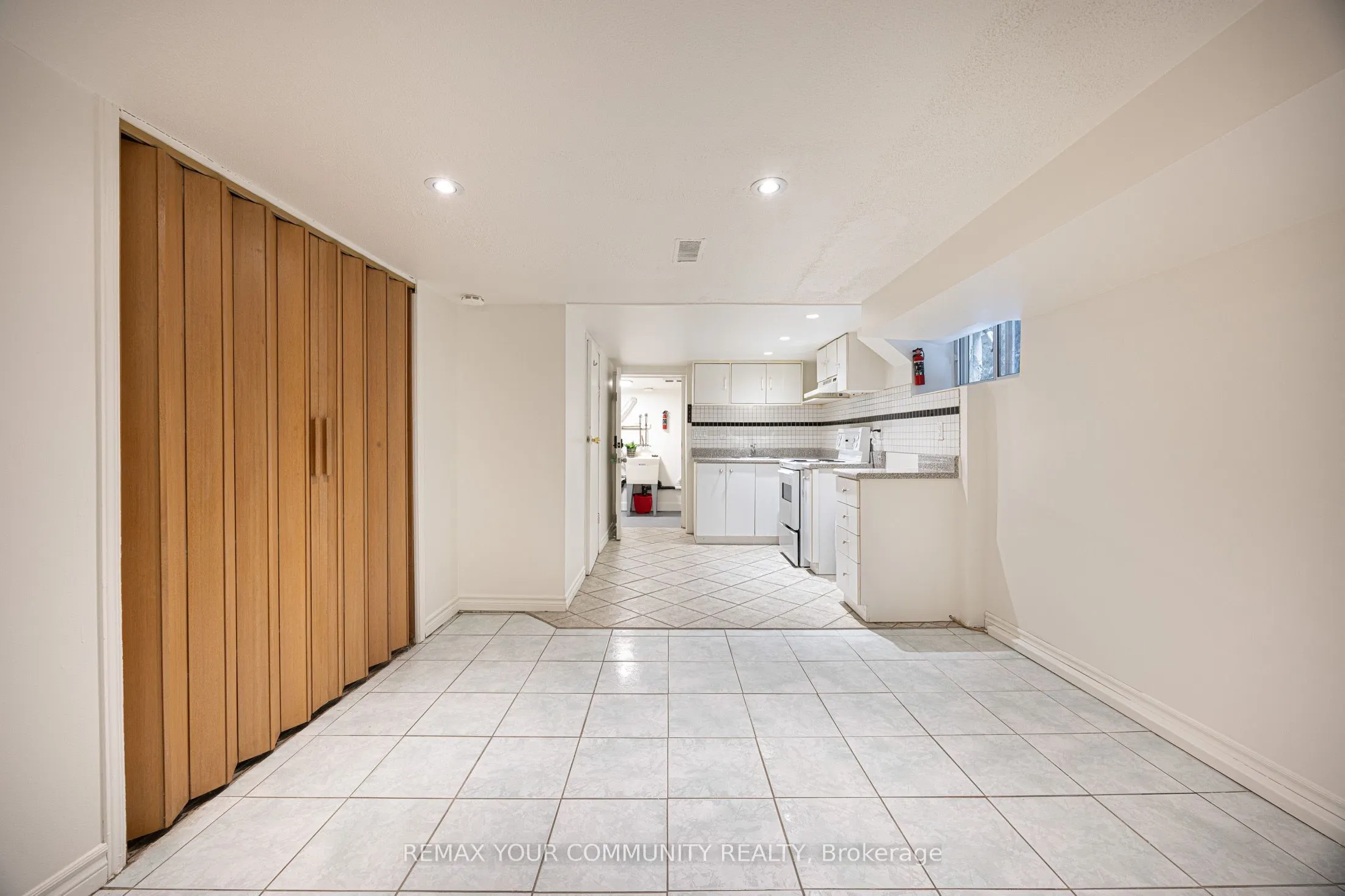 17 Muir Avenue