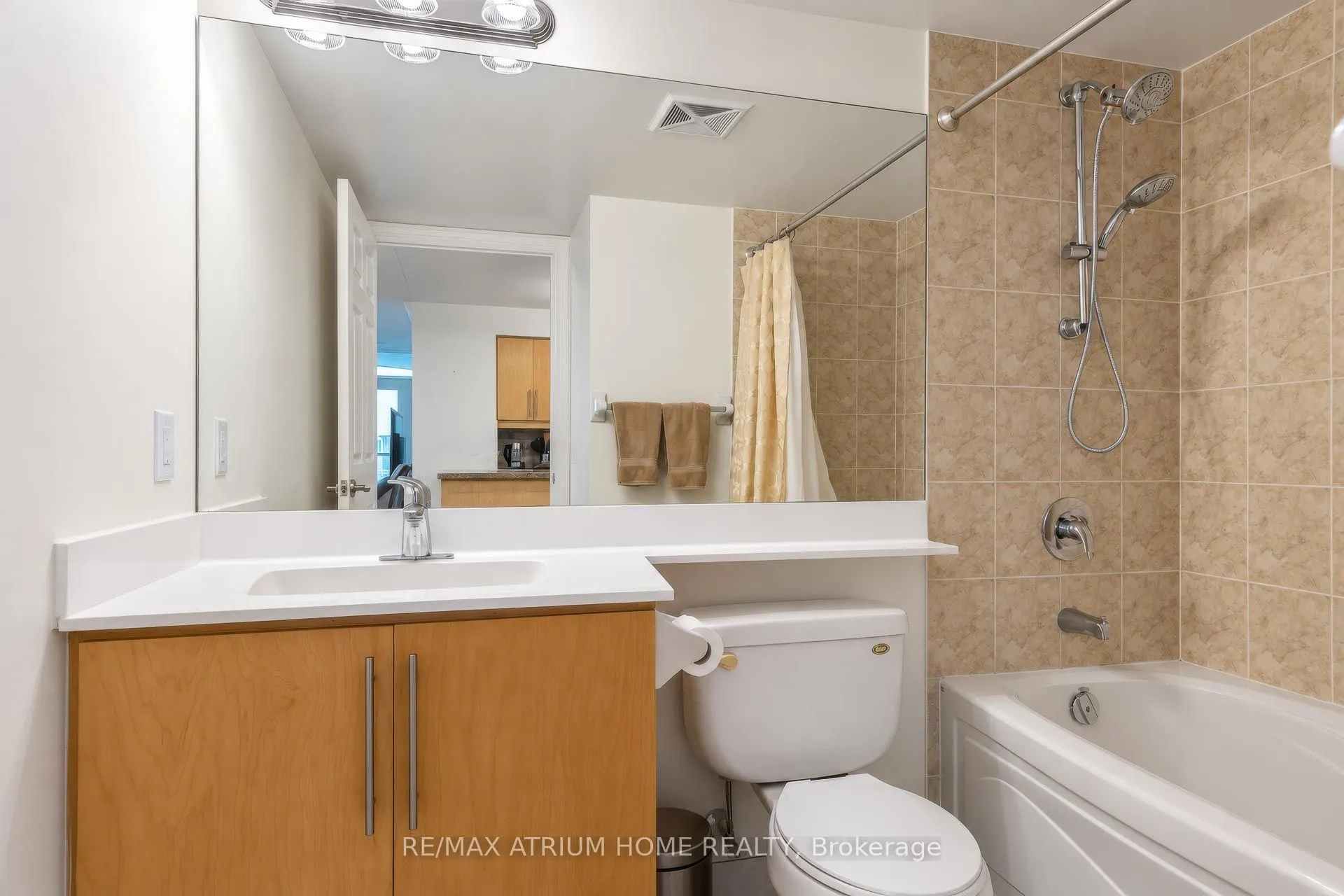 25 Greenview Avenue #2320