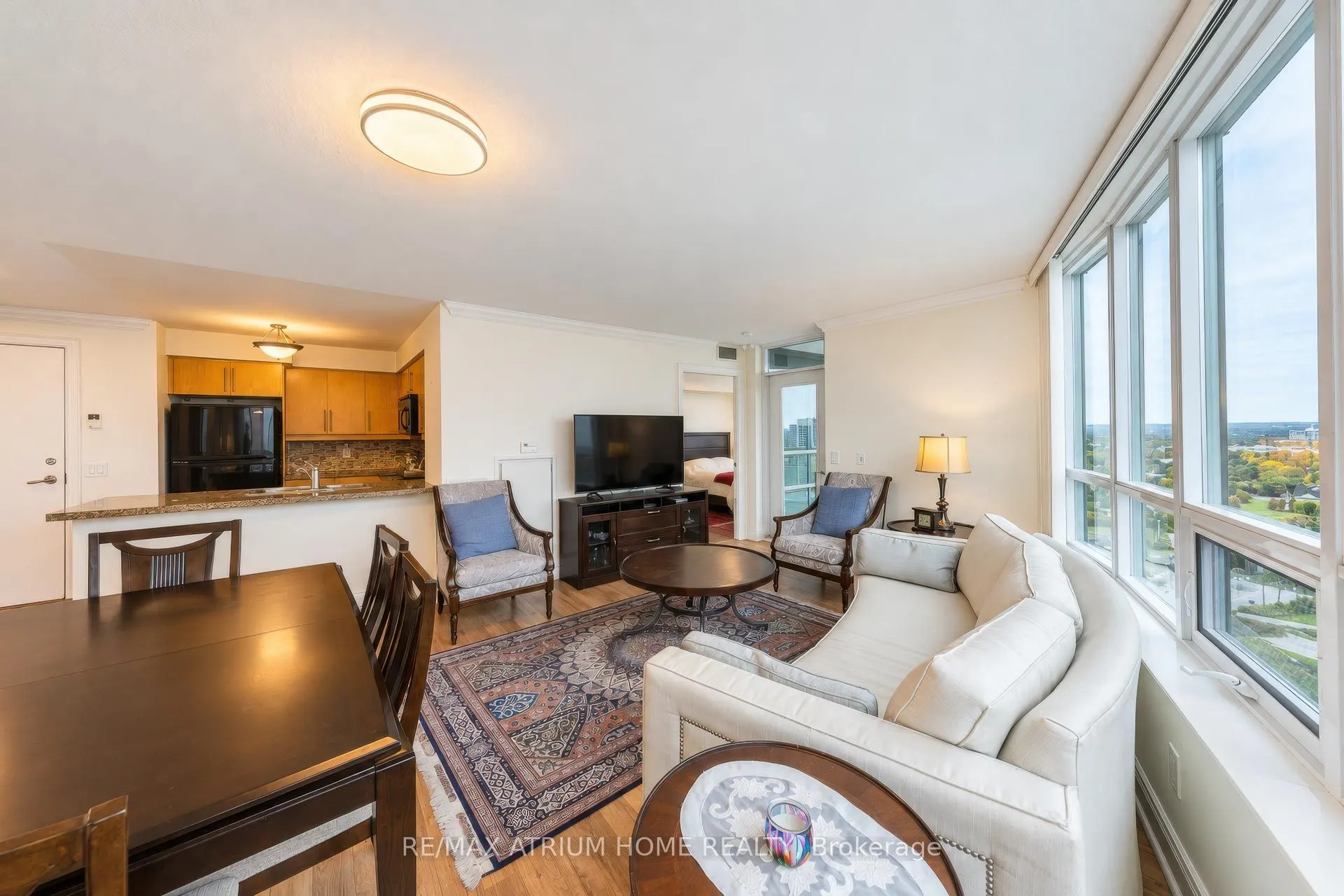 25 Greenview Avenue #2320