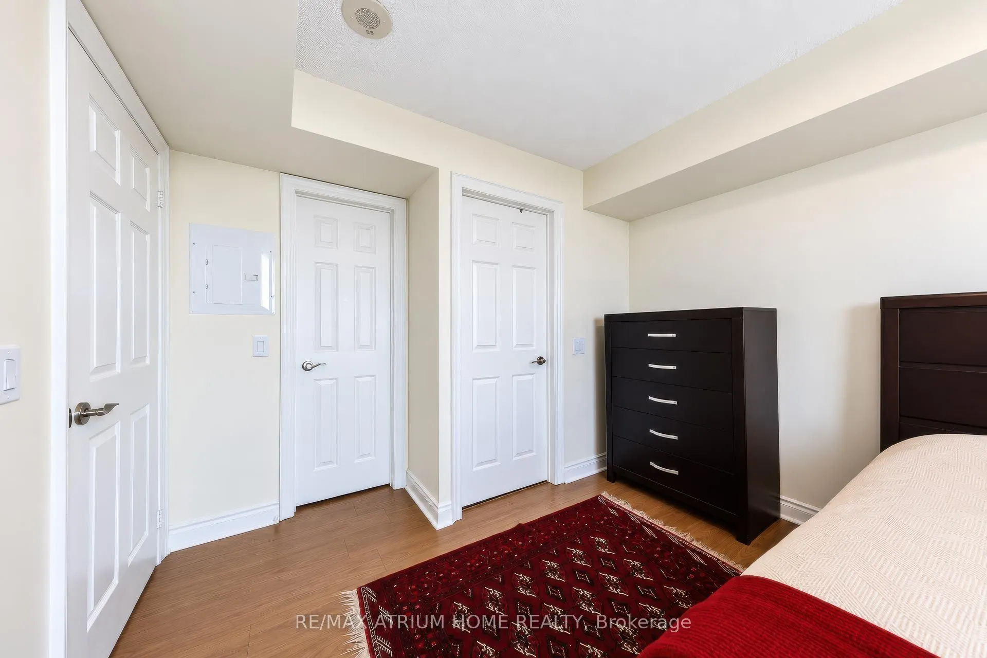 25 Greenview Avenue #2320